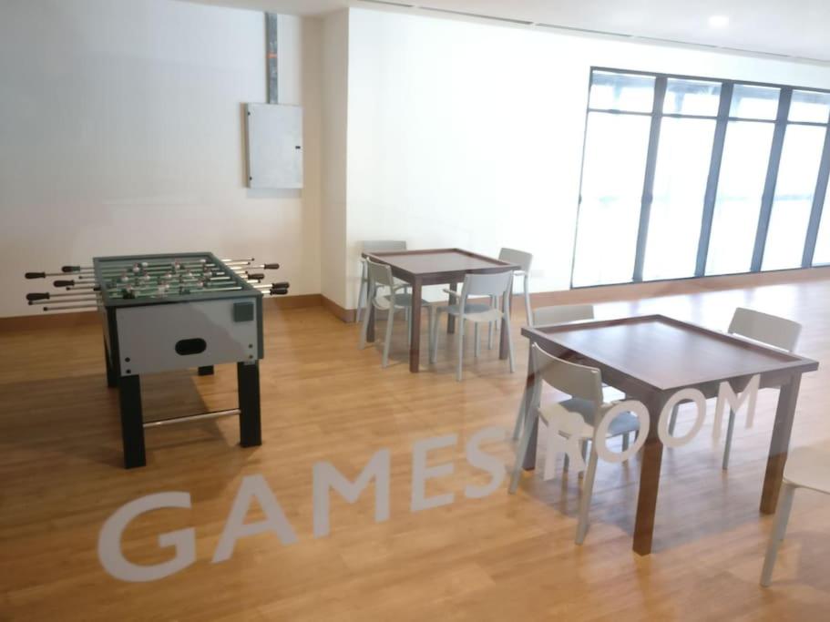 3min Bangsar LRT-1 Station to KL Sentral-SuperView