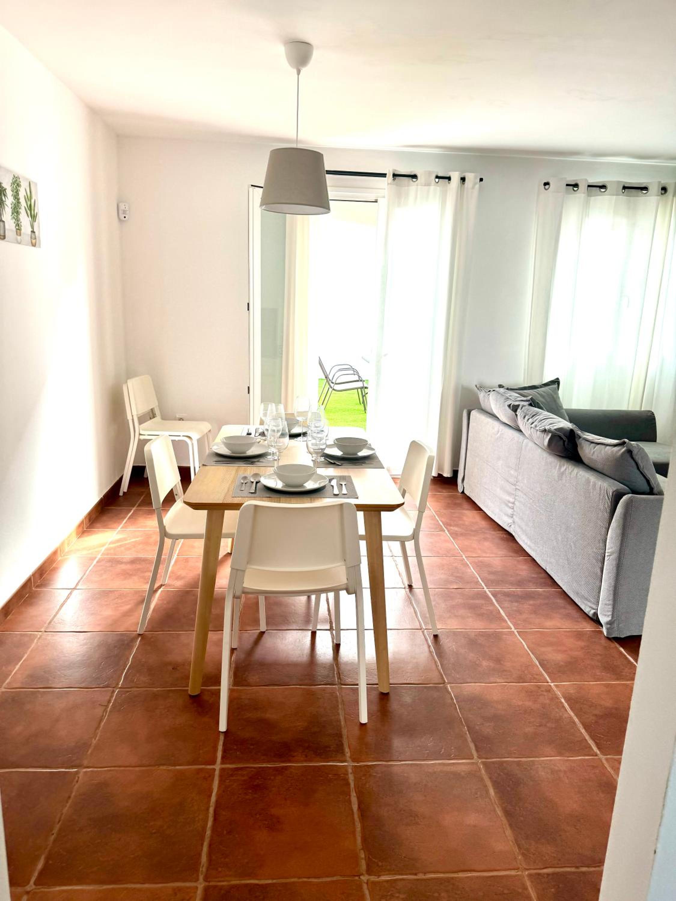 Evamar House 3 Bedrooms Private Garden and Swimming Pool