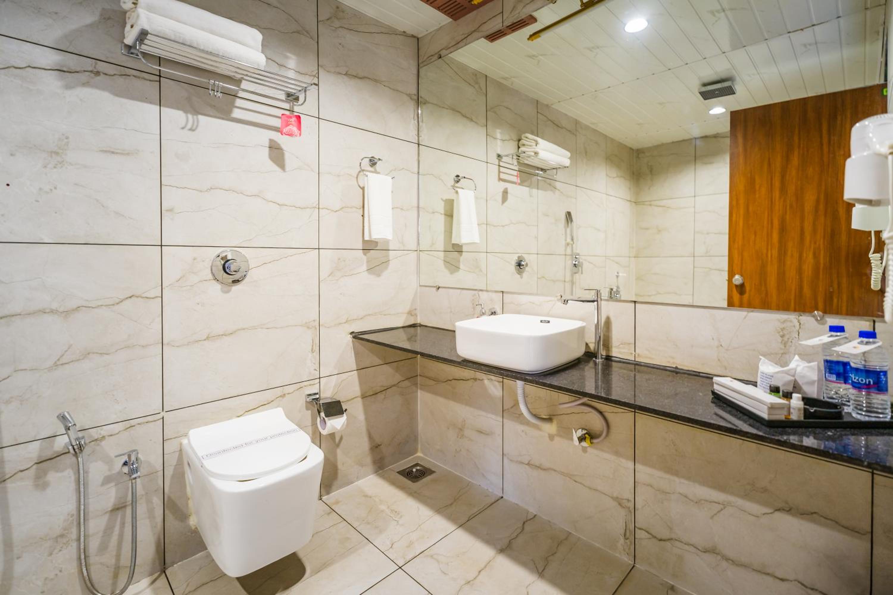 RiverView Tent Resort