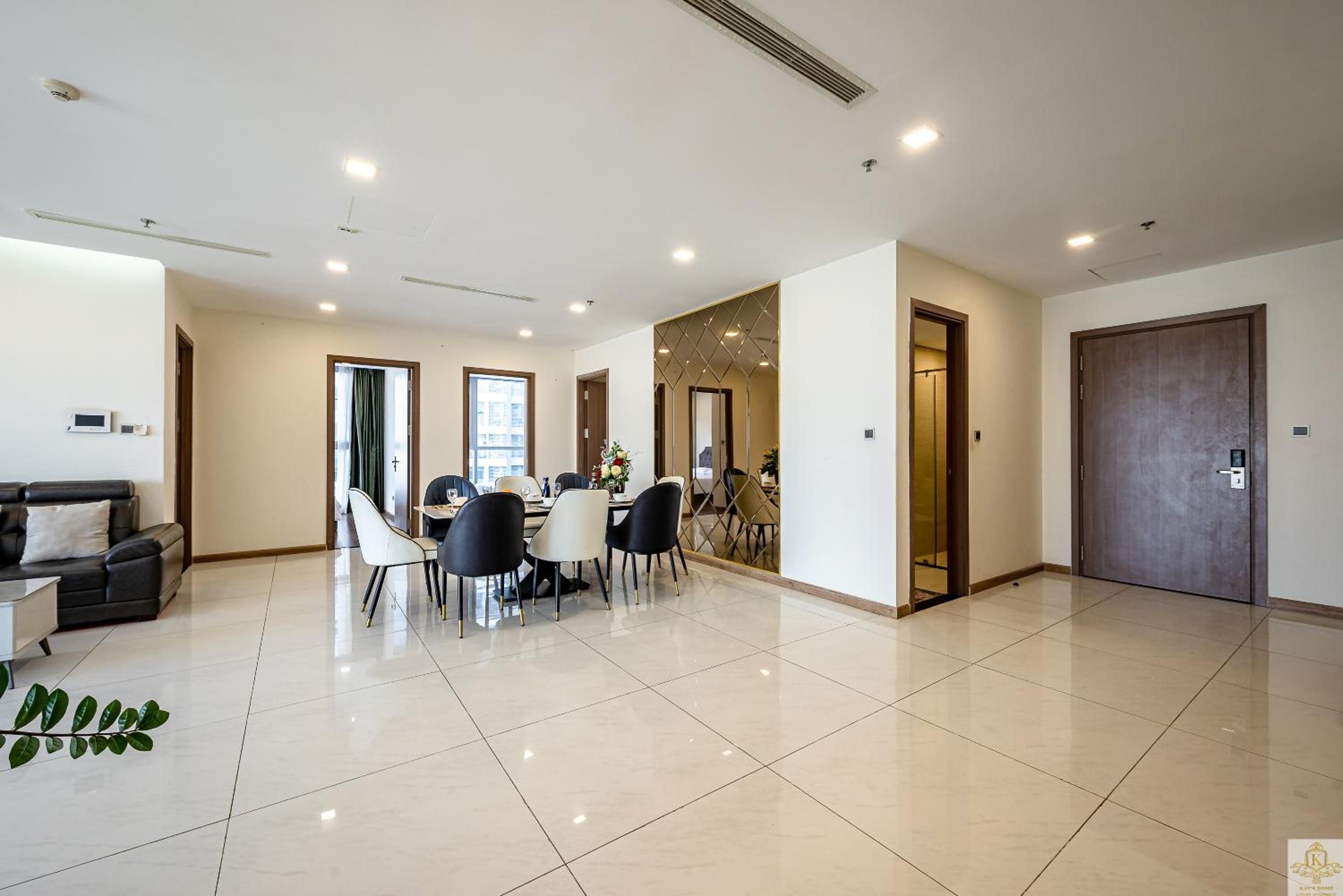 Landmark Plus Residents Suite