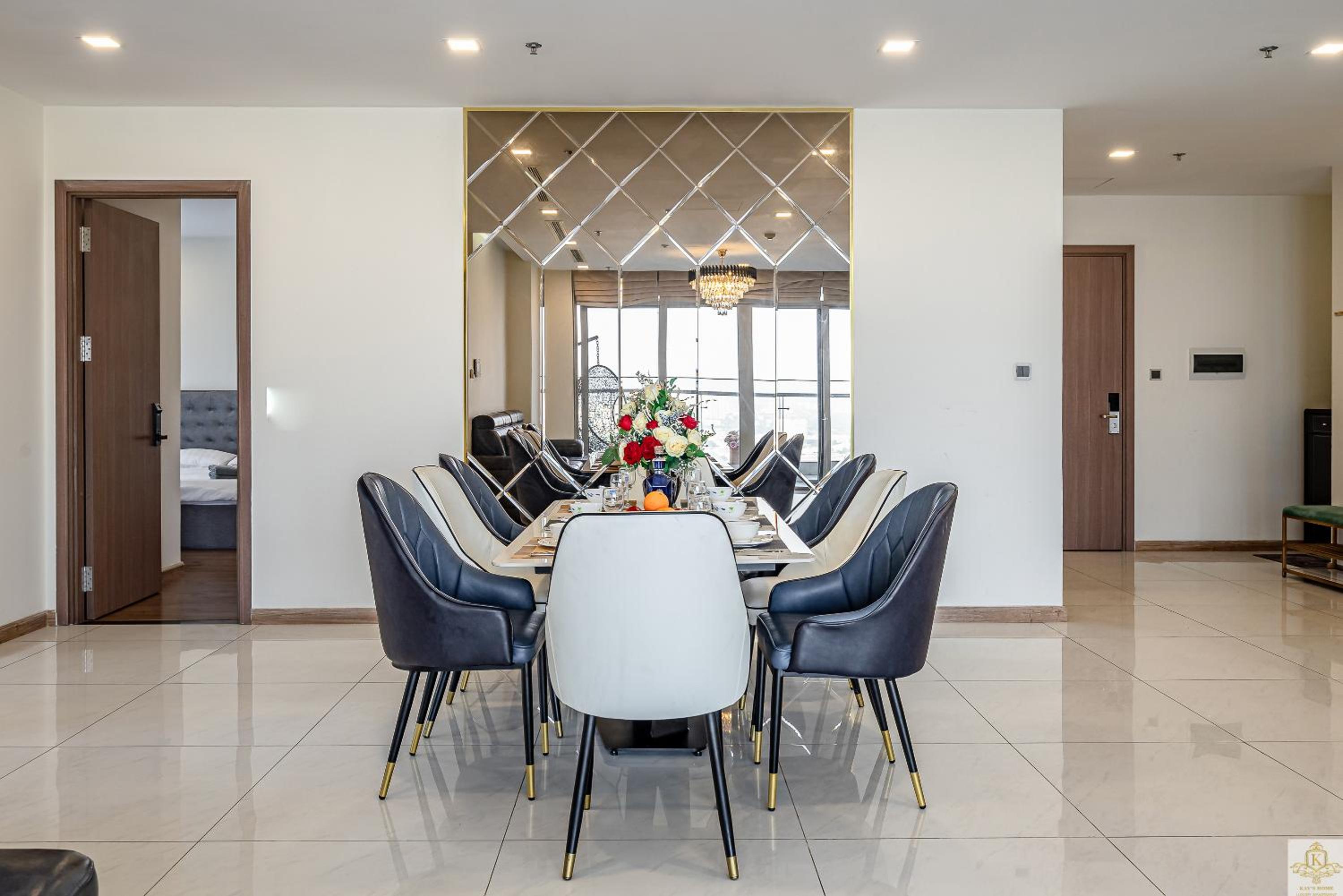 Landmark Plus Residents Suite