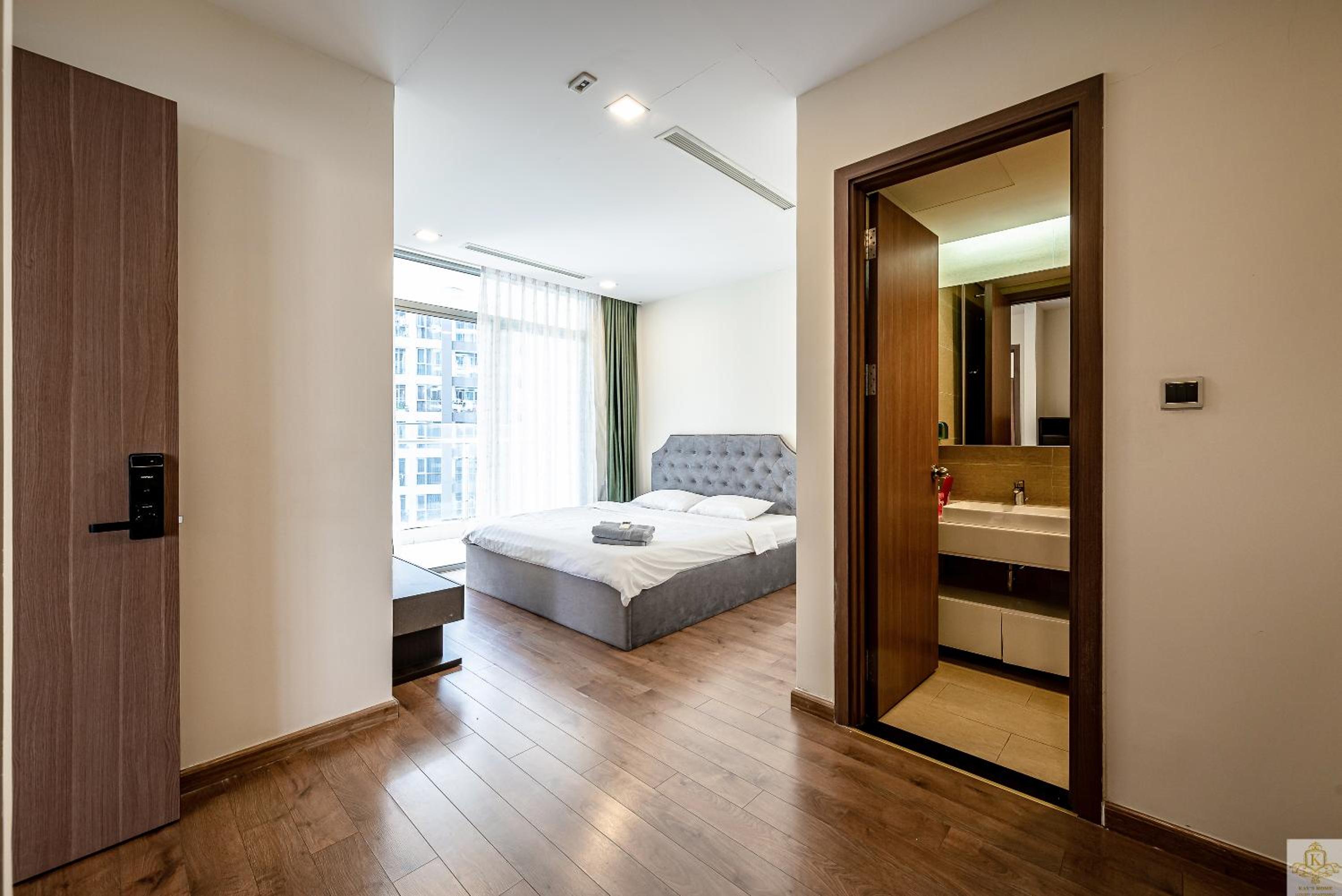 Landmark Plus Residents Suite