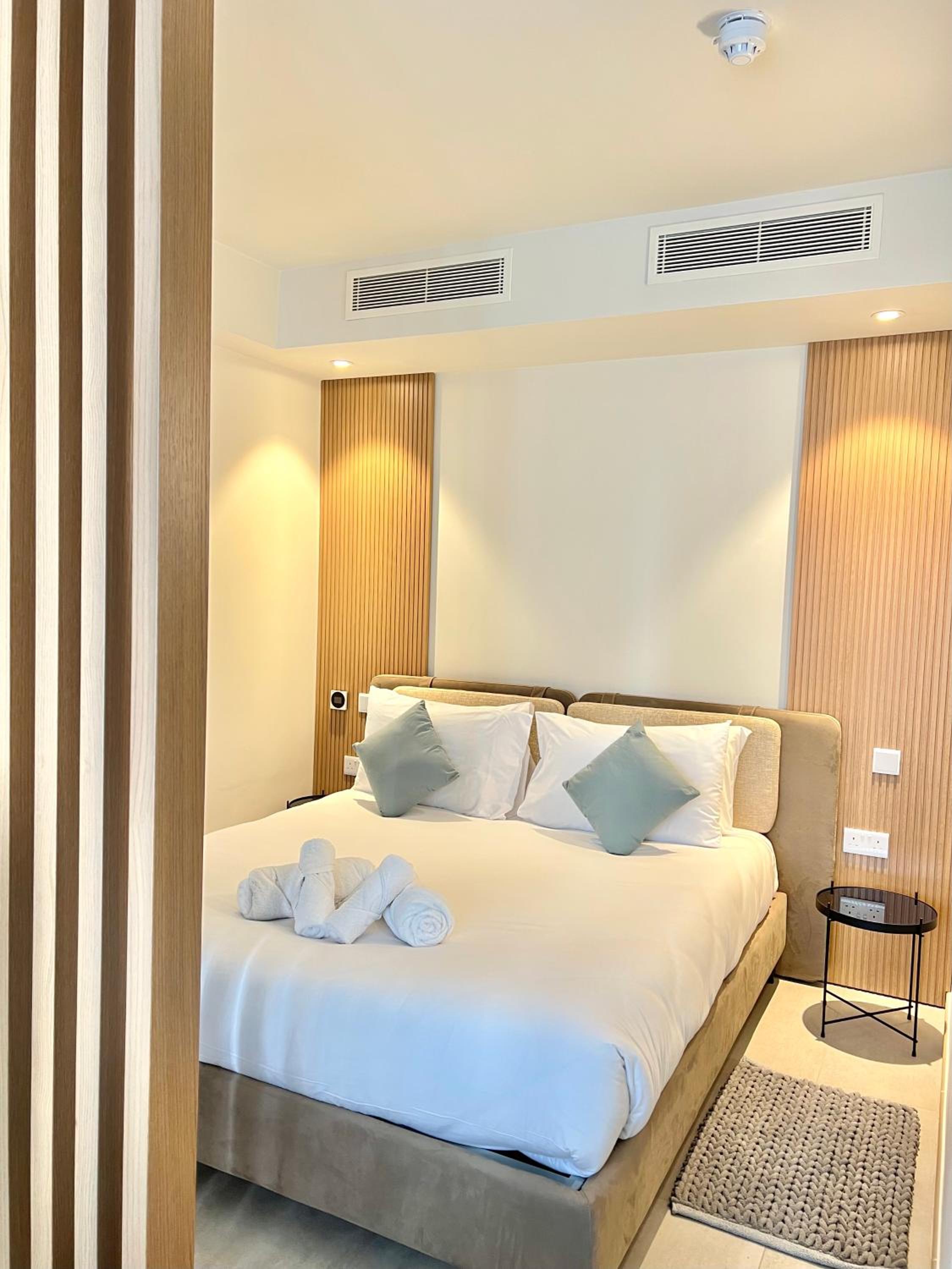 Mercury Suite Lovely w Pool access by Arco Collection photo 2