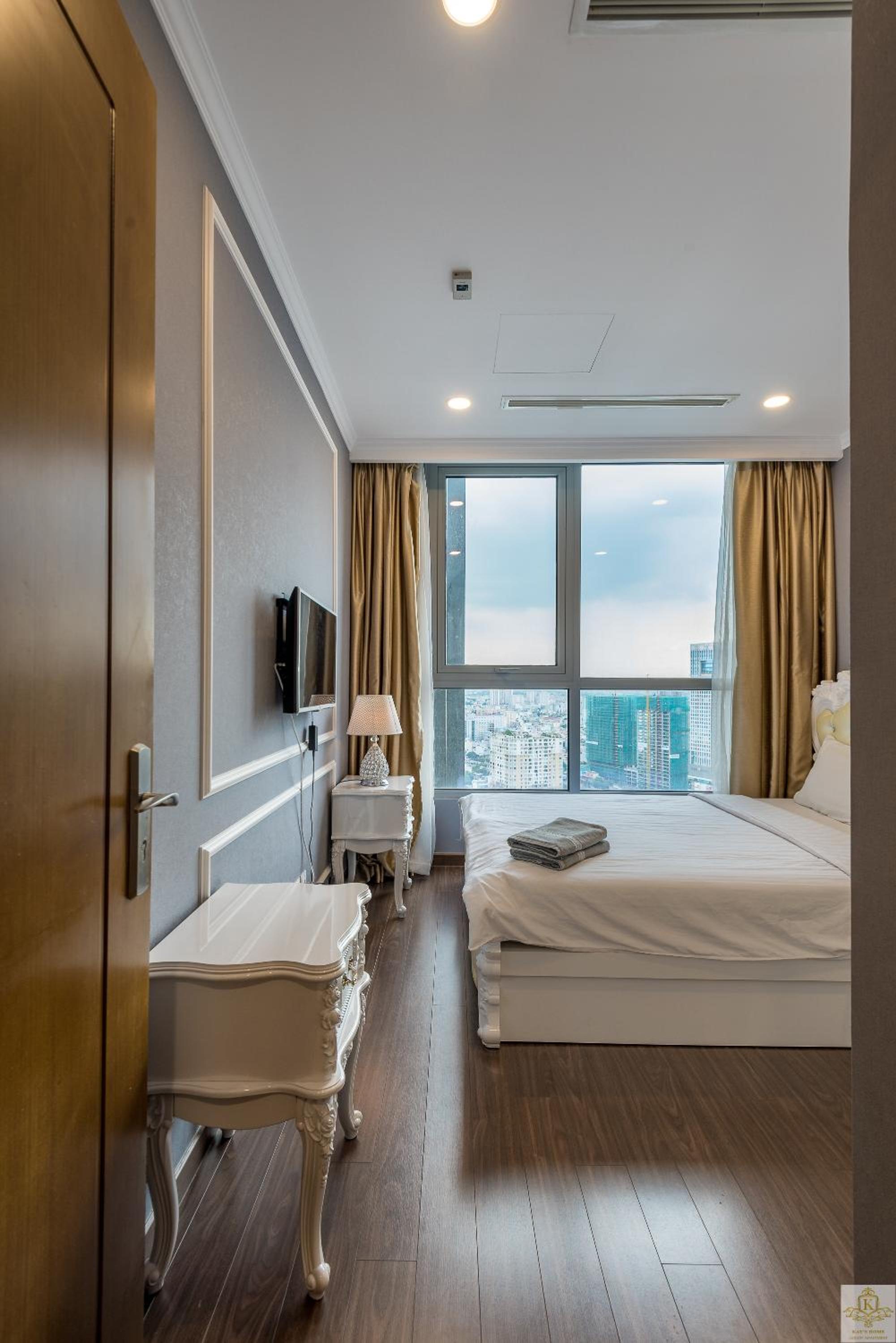 Landmark Plus Residents Suite