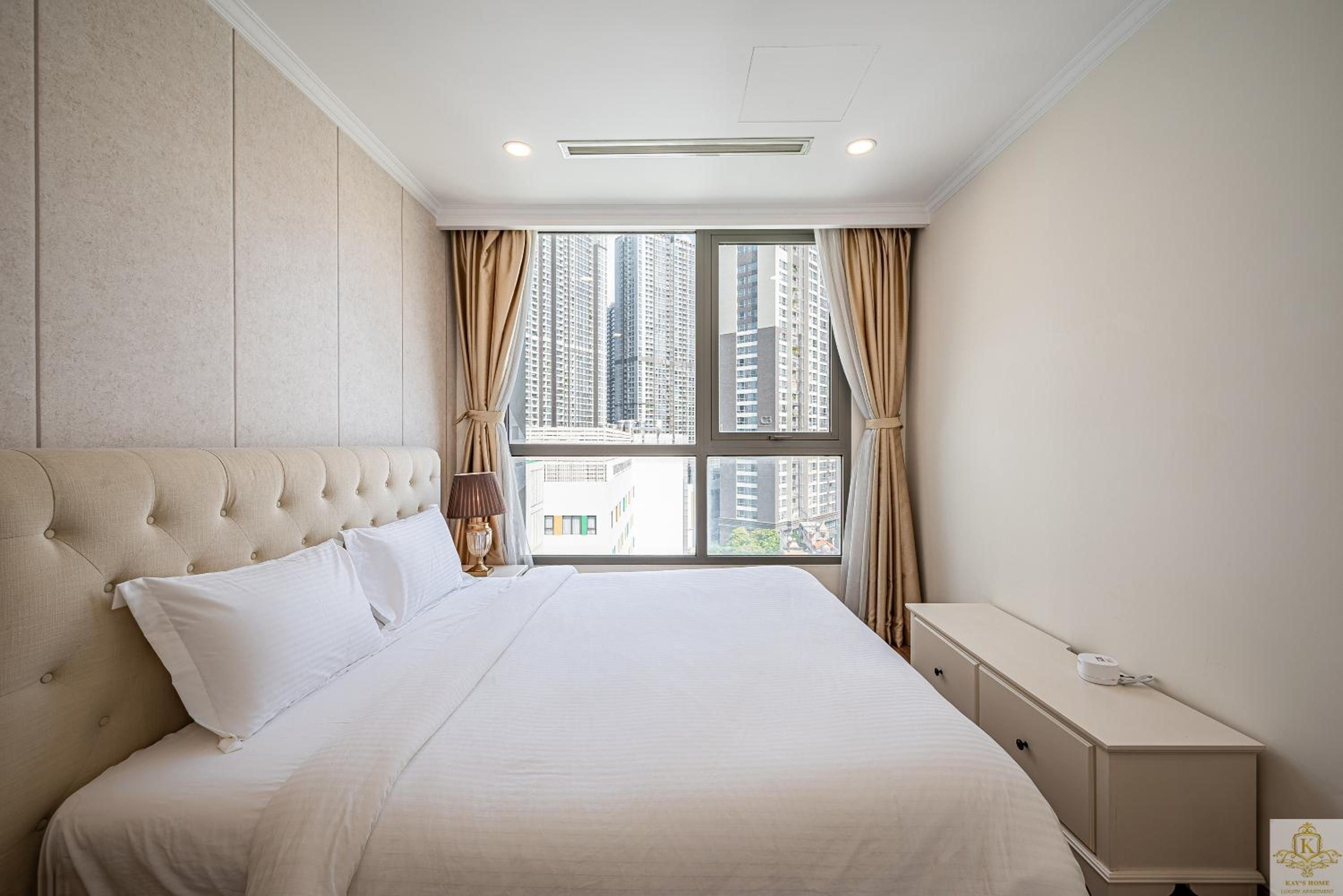 Landmark Plus Residents Suite