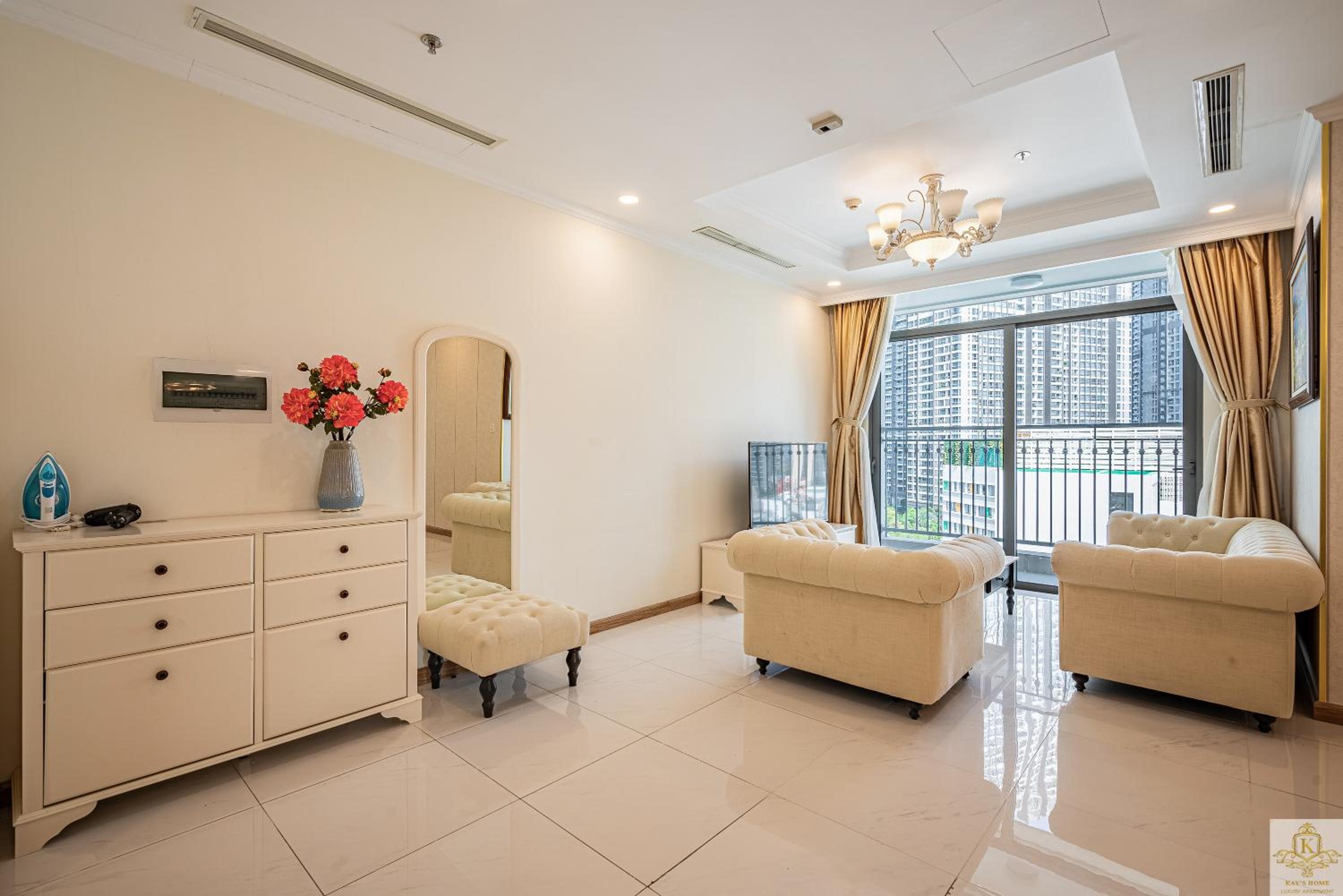 Landmark Plus Residents Suite