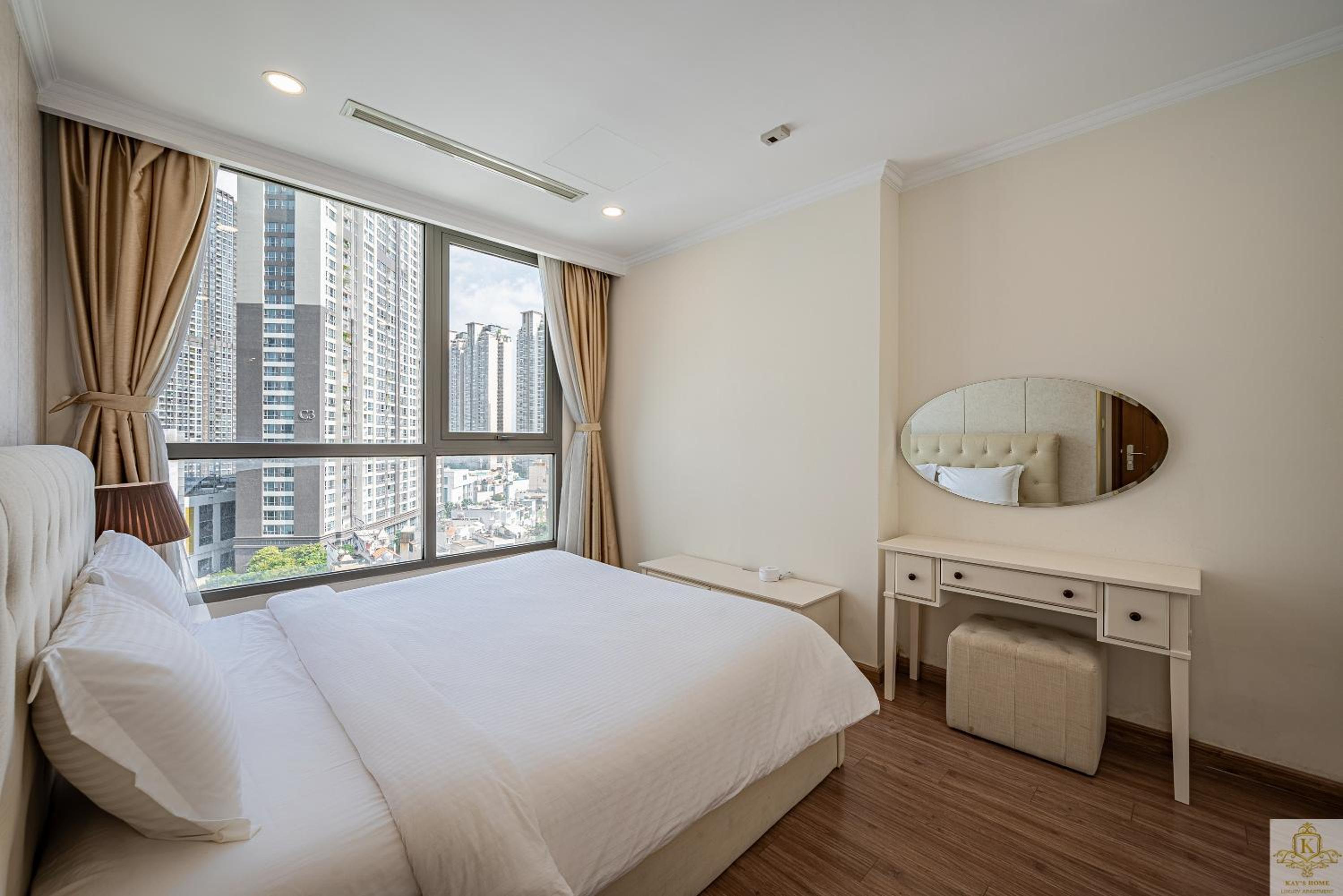 Landmark Plus Residents Suite