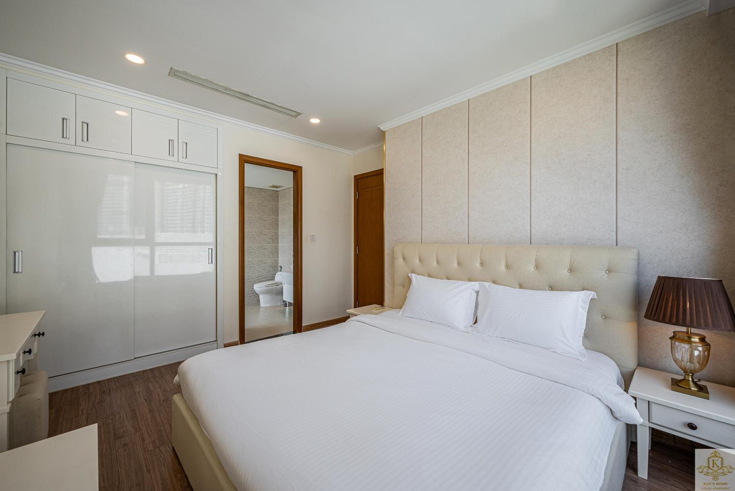 Landmark Plus Residents Suite