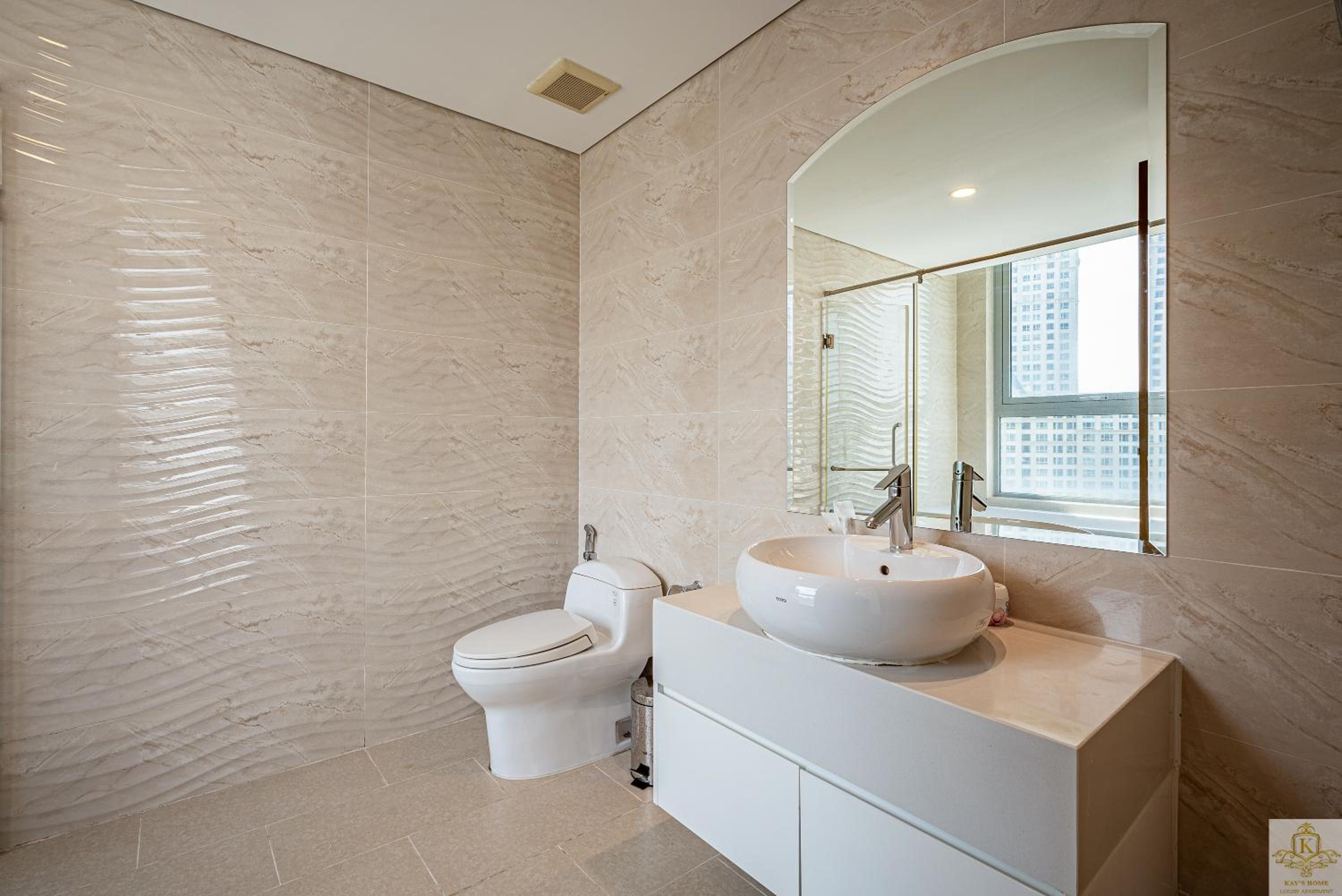 Landmark Plus Residents Suite