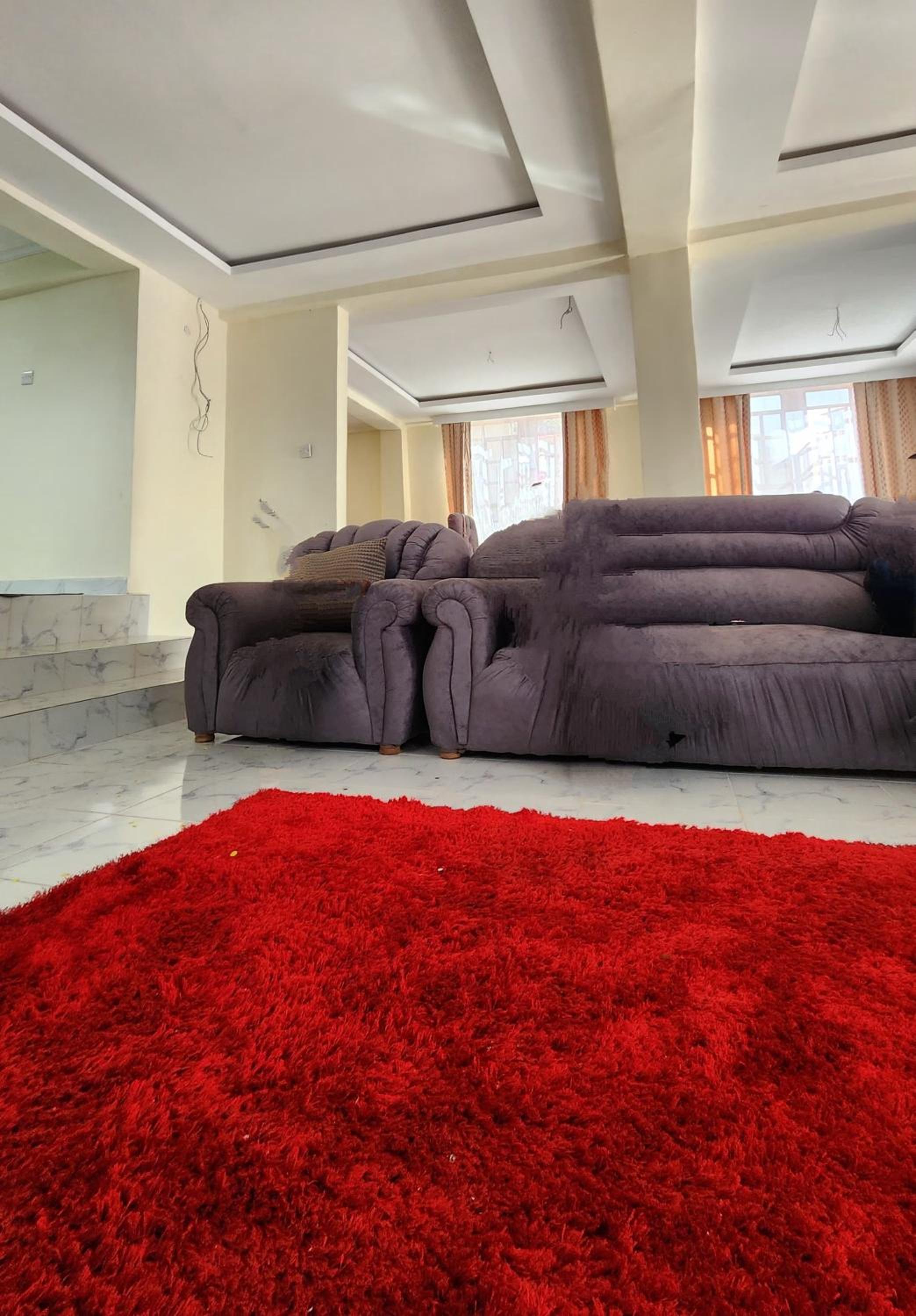 Cozy 4 Bedroom Holiday Home view 5