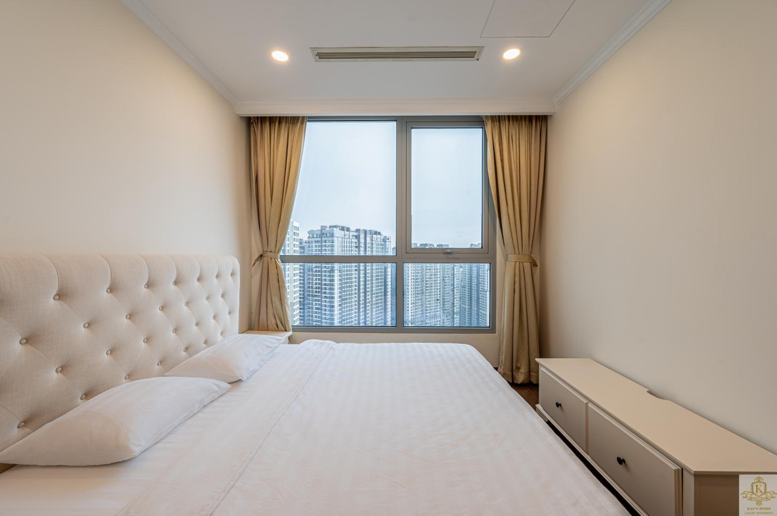 Landmark Plus Residents Suite