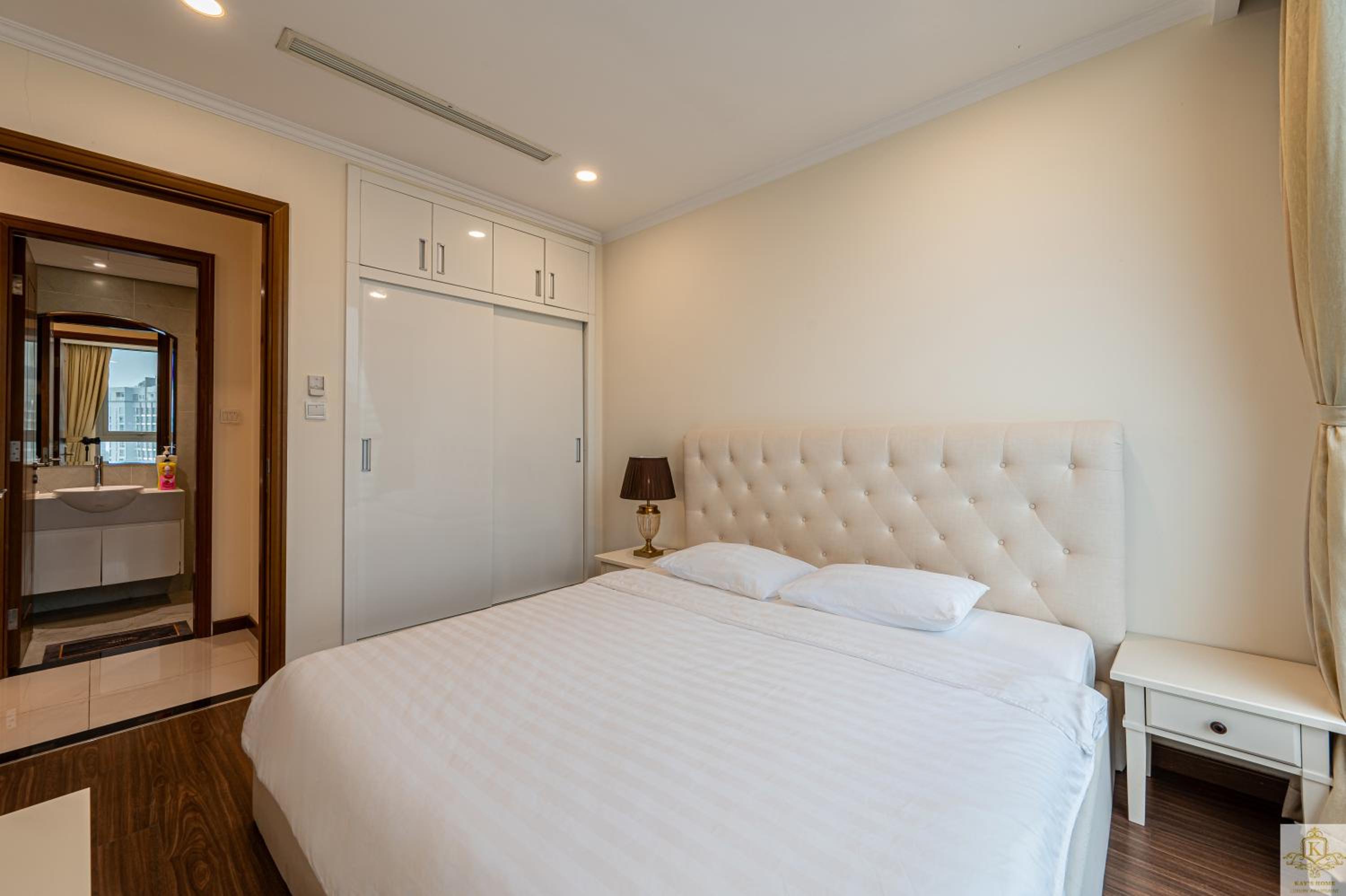 Landmark Plus Residents Suite