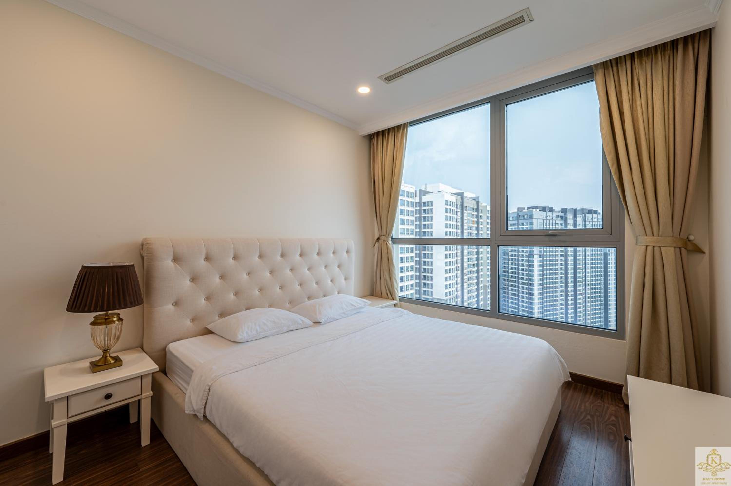 Landmark Plus Residents Suite