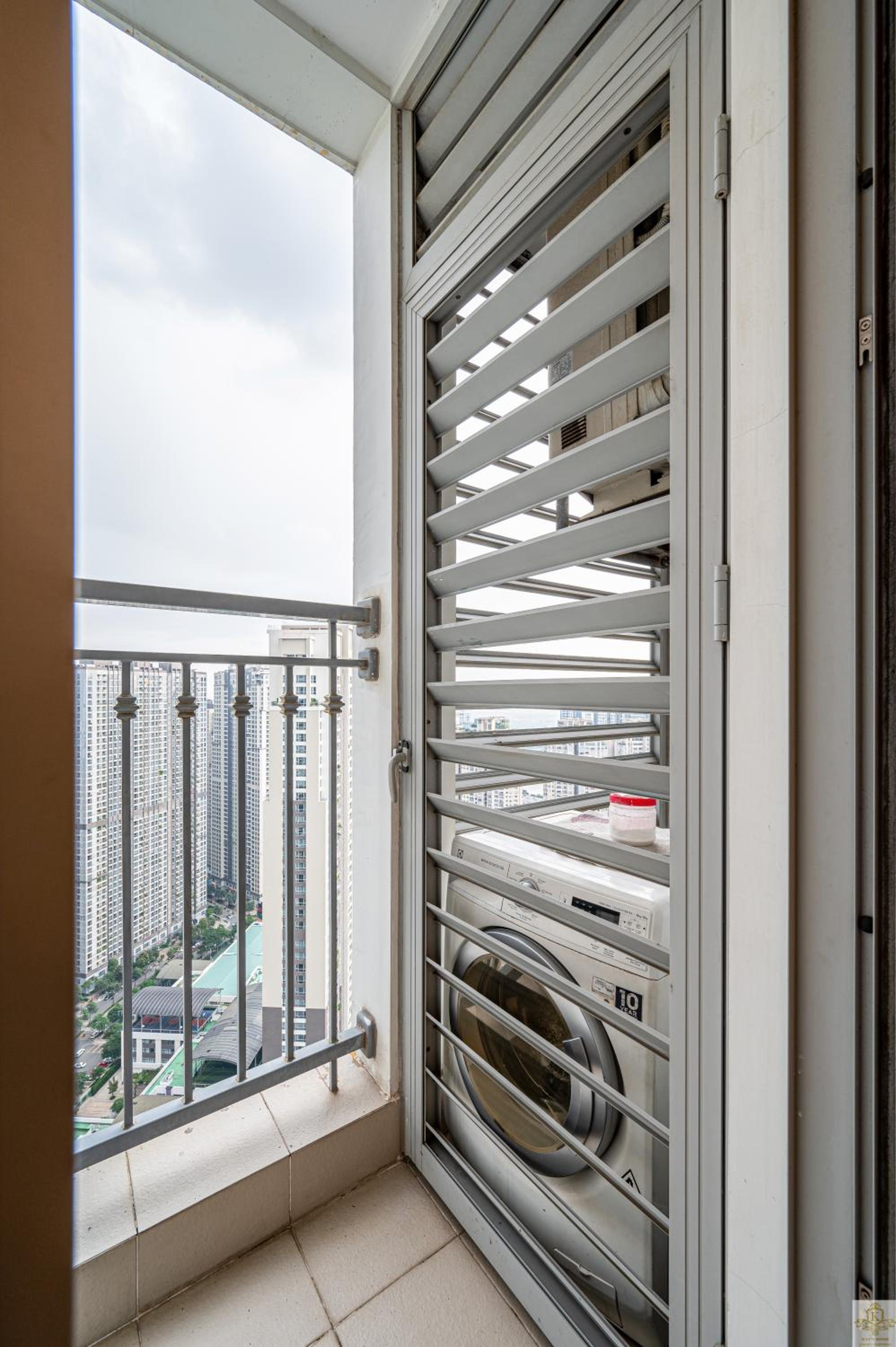 Landmark Plus Residents Suite