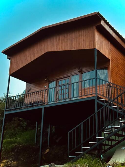 Cozy Wooden Cabin view 3