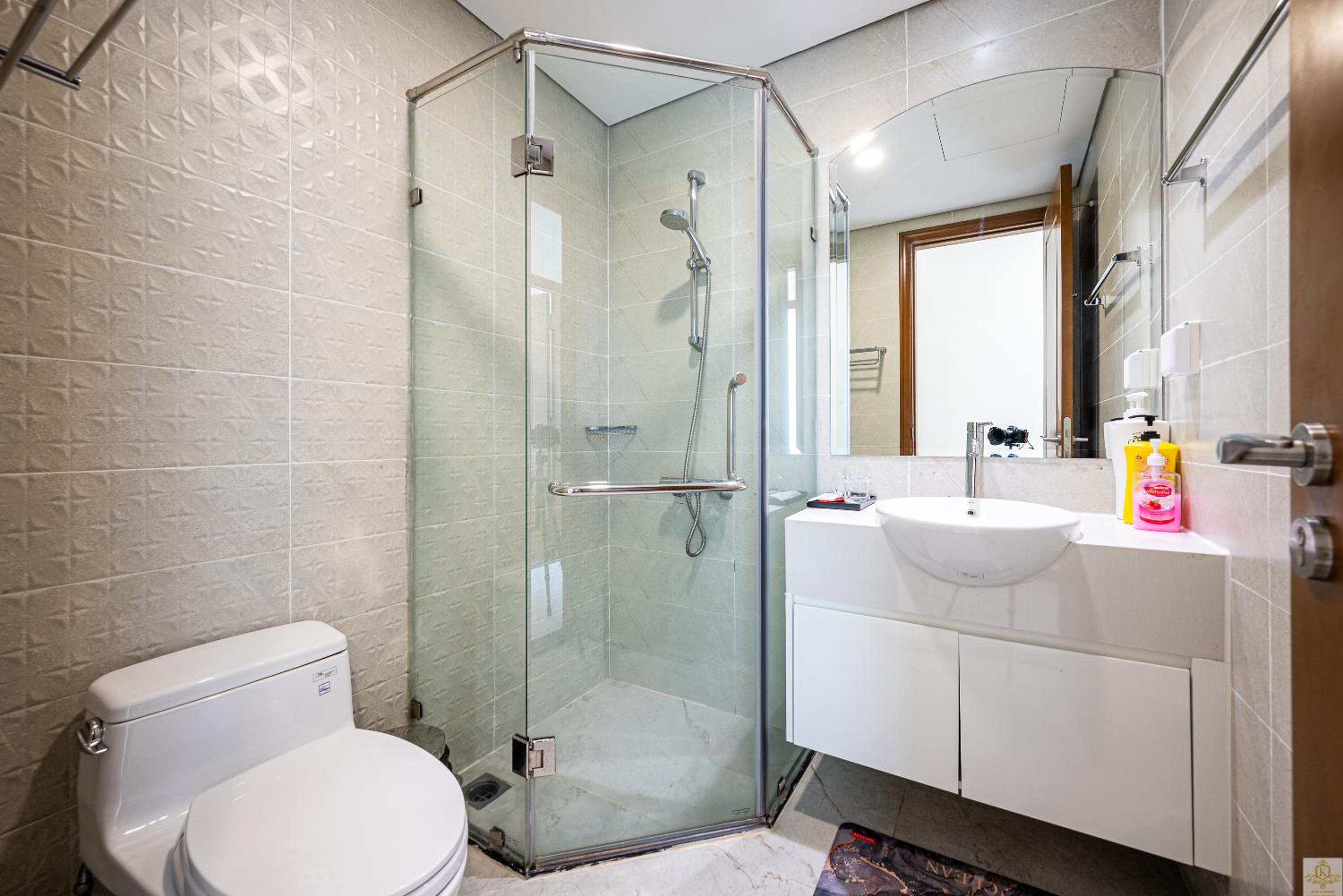 Landmark Plus Residents Suite