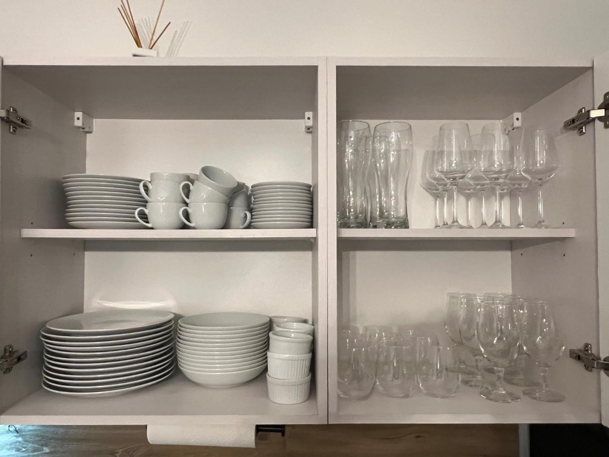 Apartment Kranich mit 3 Zimmern, top Infrastrukturlage HH Langenhorn, nähe Airport, Boxspringbetten und Arbeitsplätzen mit Glasfaser WLAN