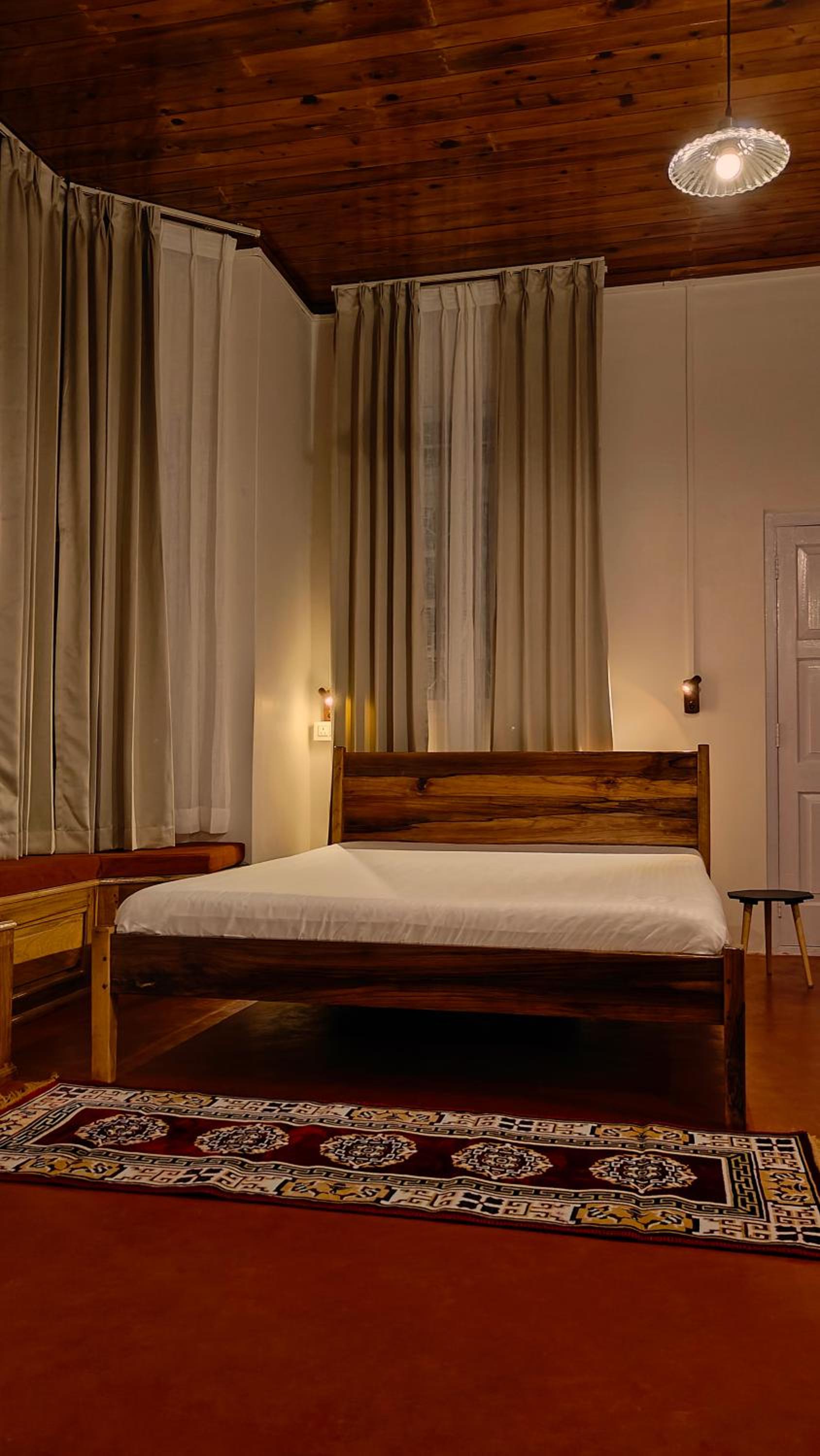 Panorama A Heritage Bungalow balcony view