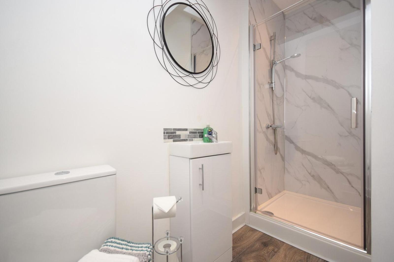 Laudervale West Penthouse Balloch