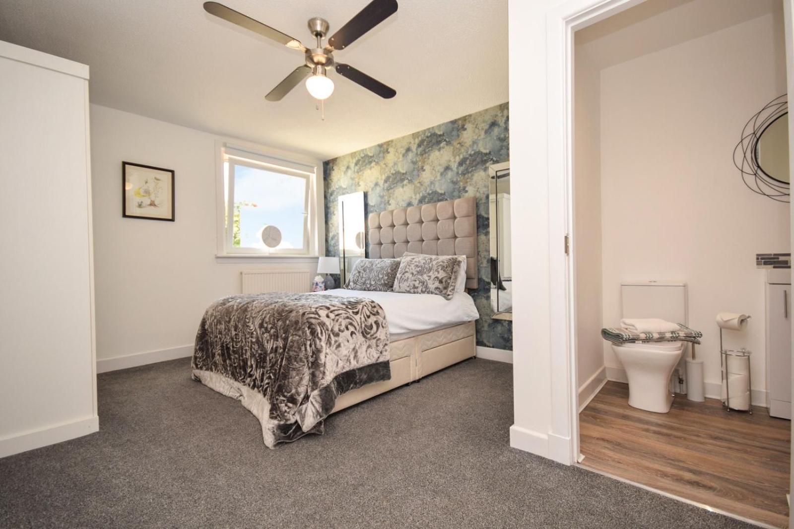 Laudervale West Penthouse Balloch