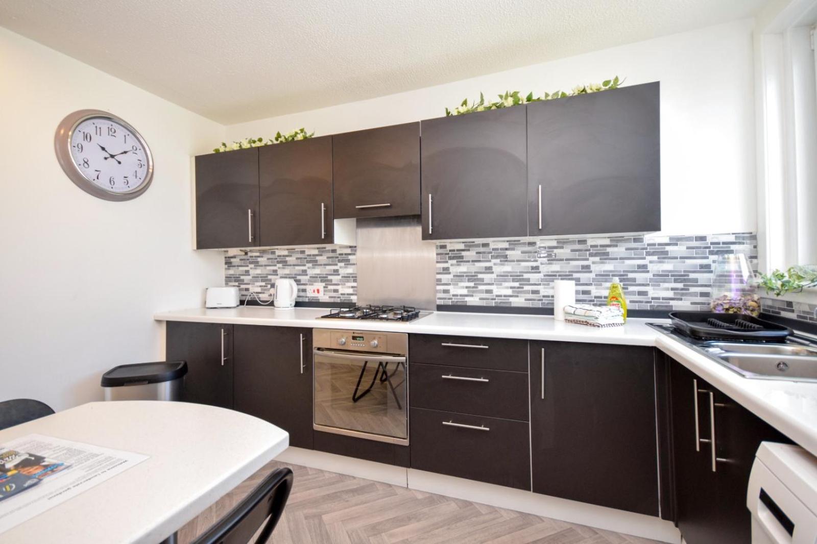 Laudervale West Penthouse Balloch