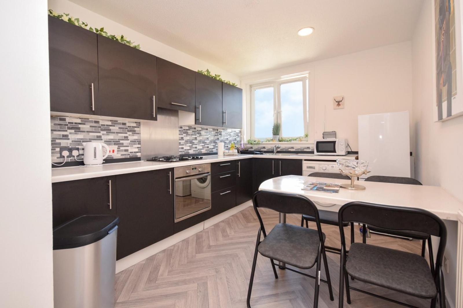 Laudervale West Penthouse Balloch