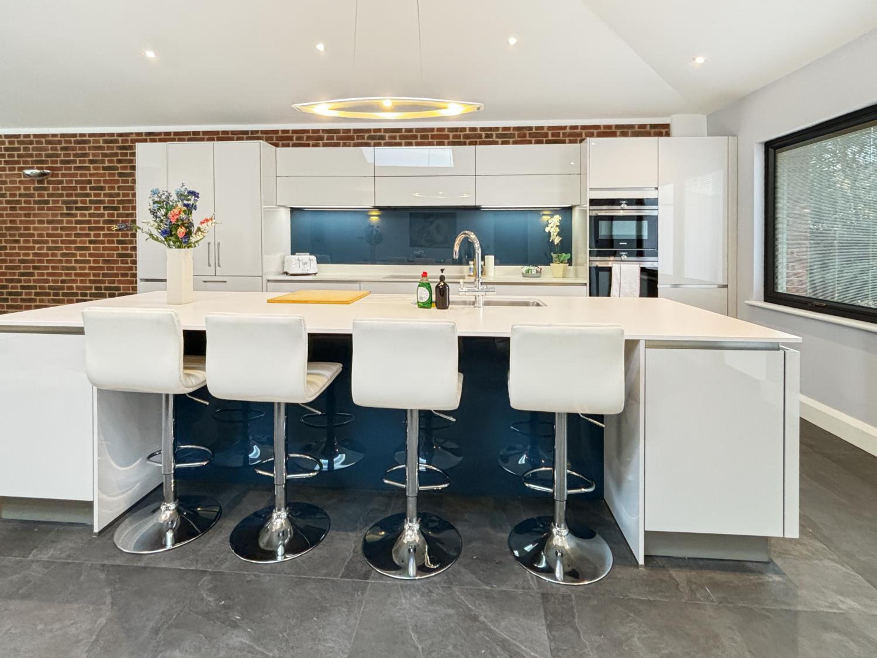 Potter House - Sleeps 8 - Keyworth, photo 12