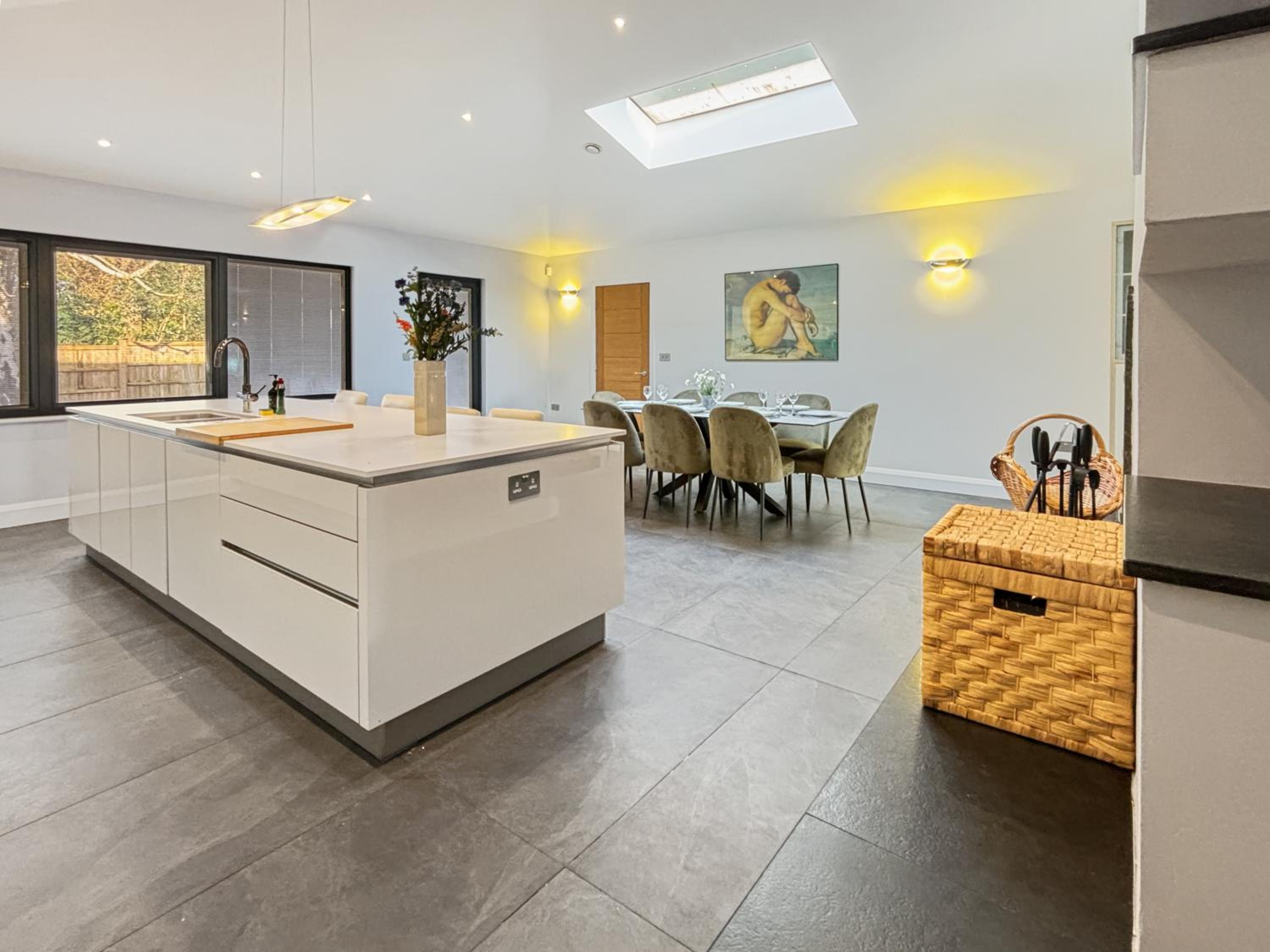 Potter House - Sleeps 8 - Keyworth, photo 4