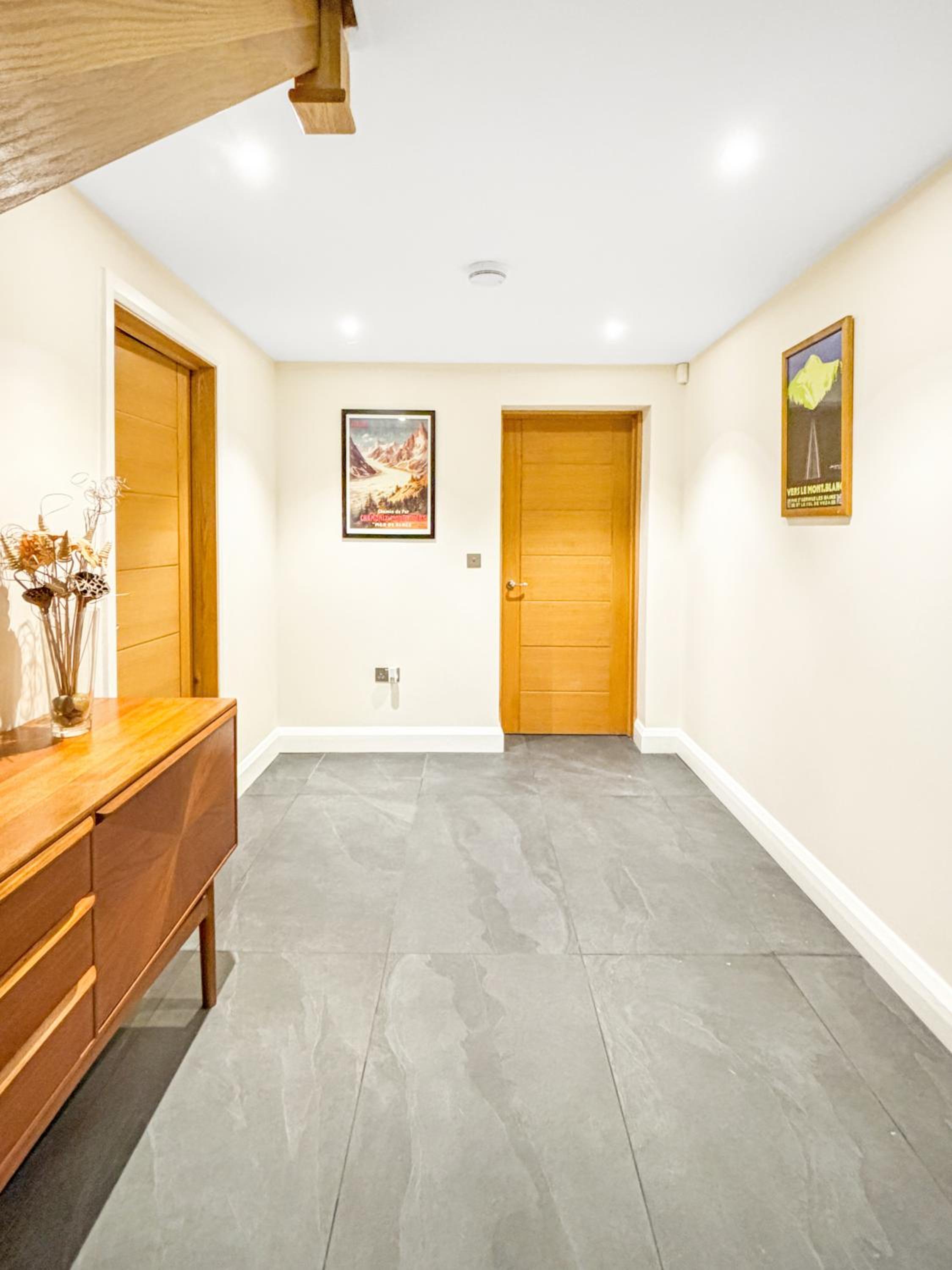 Potter House - Sleeps 8 - Keyworth, photo 27