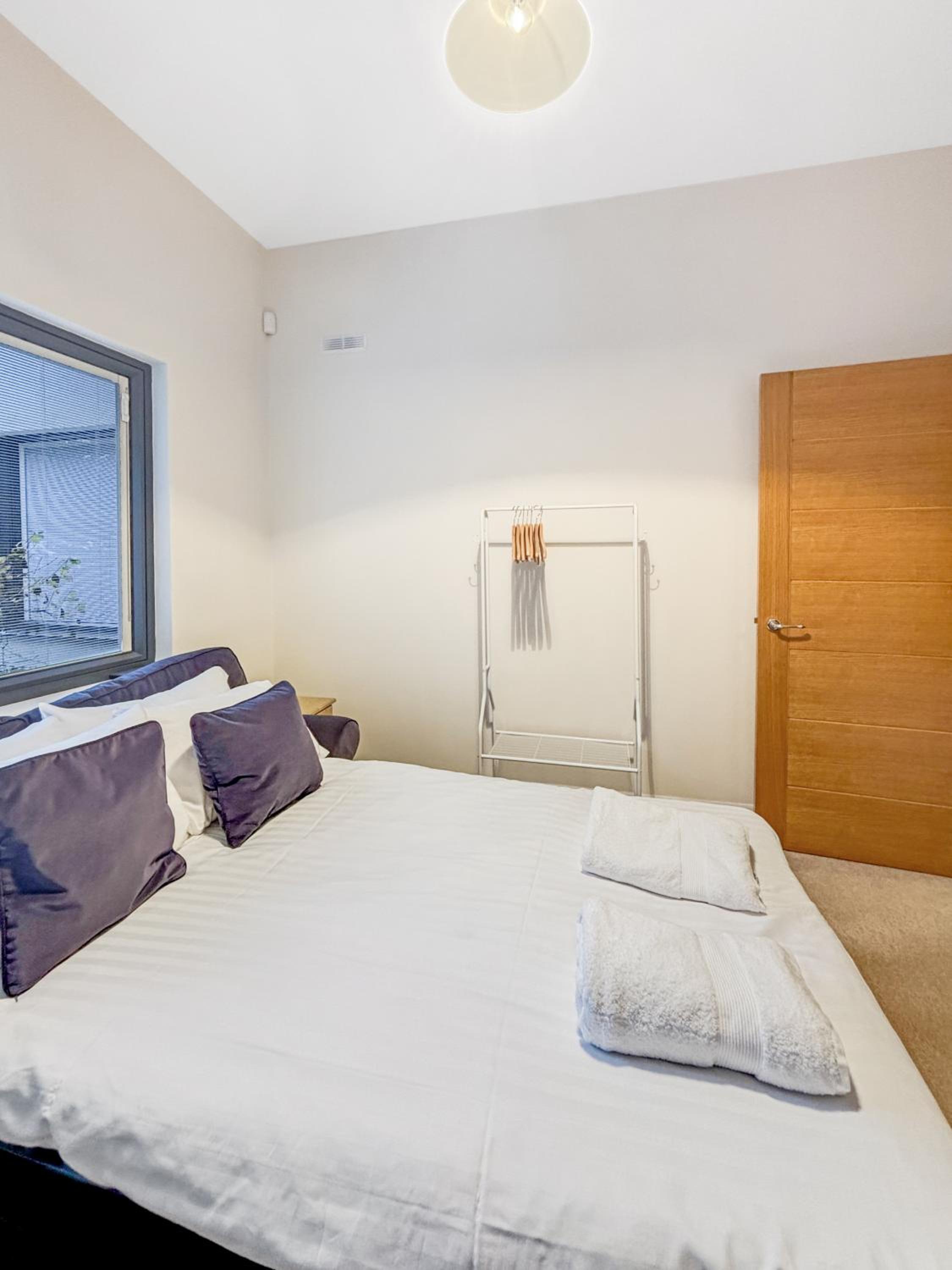 Potter House - Sleeps 8 - Keyworth, photo 21