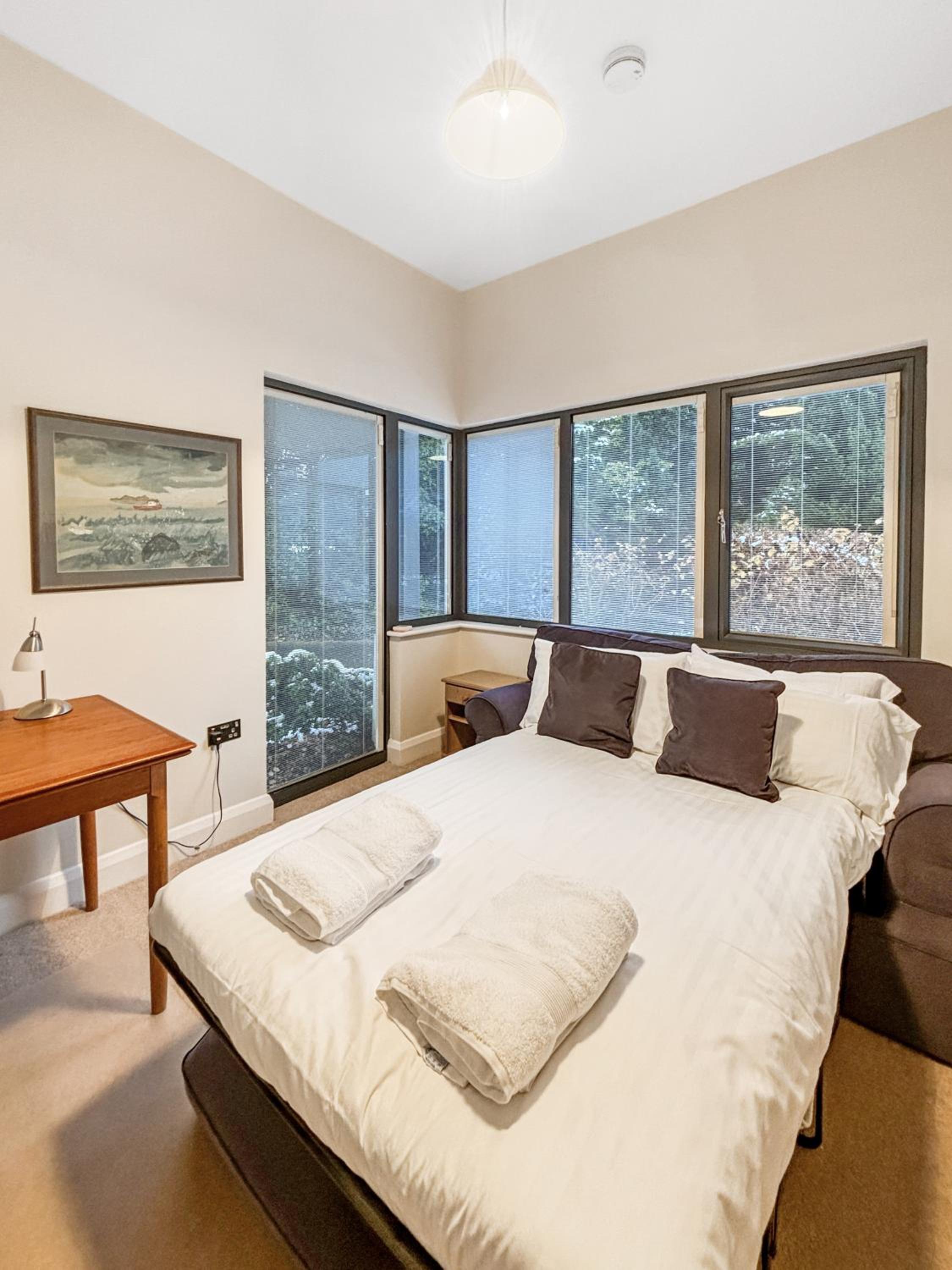 Potter House - Sleeps 8 - Keyworth, photo 32