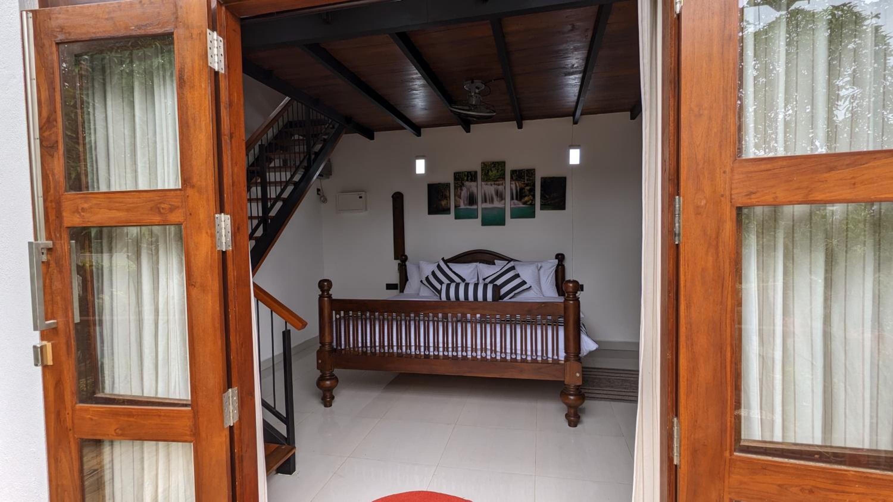 Sudu son Retreat view 3