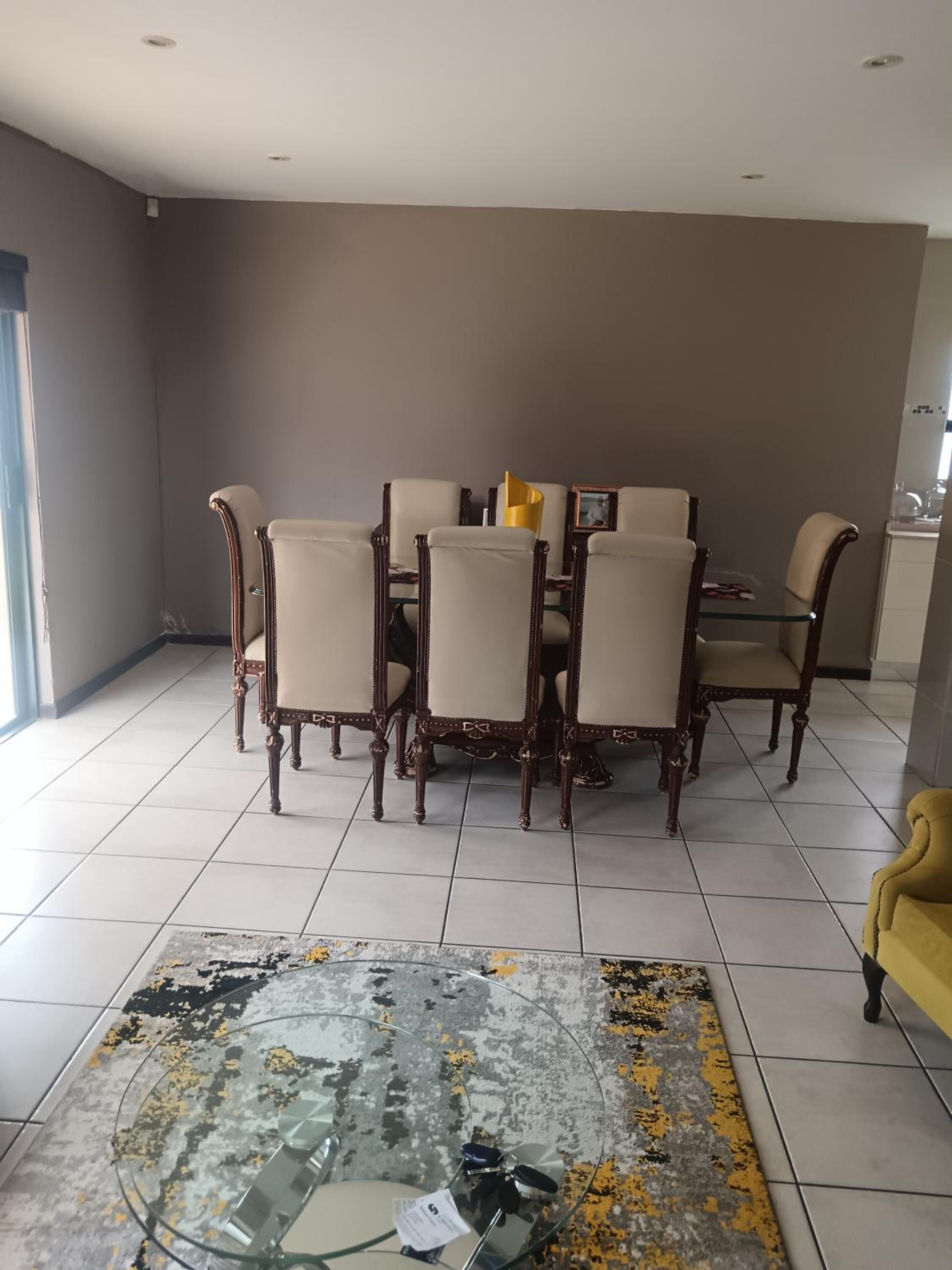 Guest Room in Ormonde