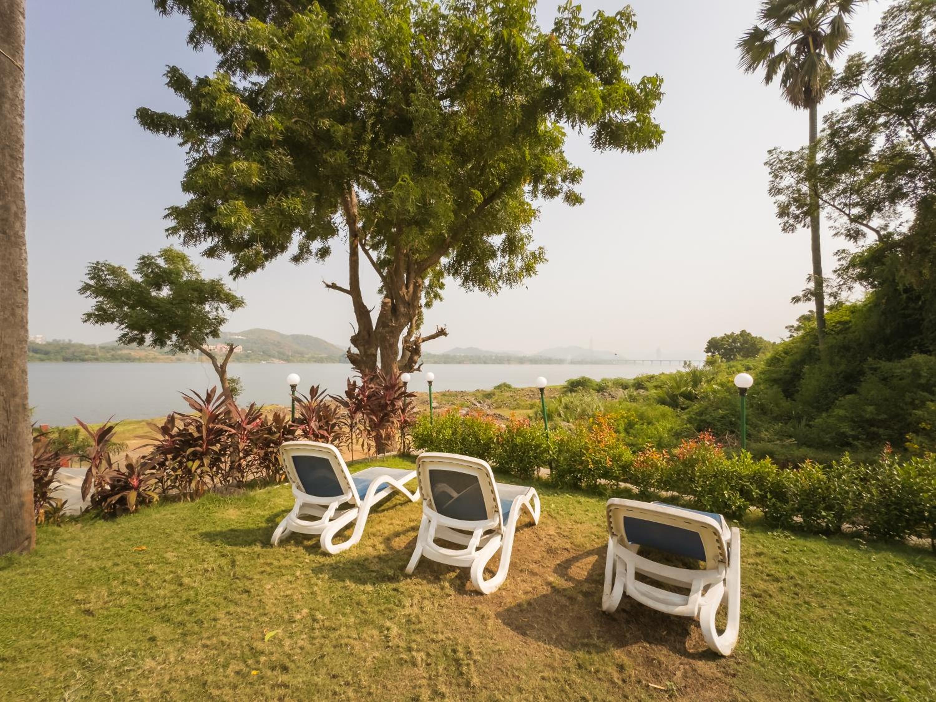 RiverView Tent Resort