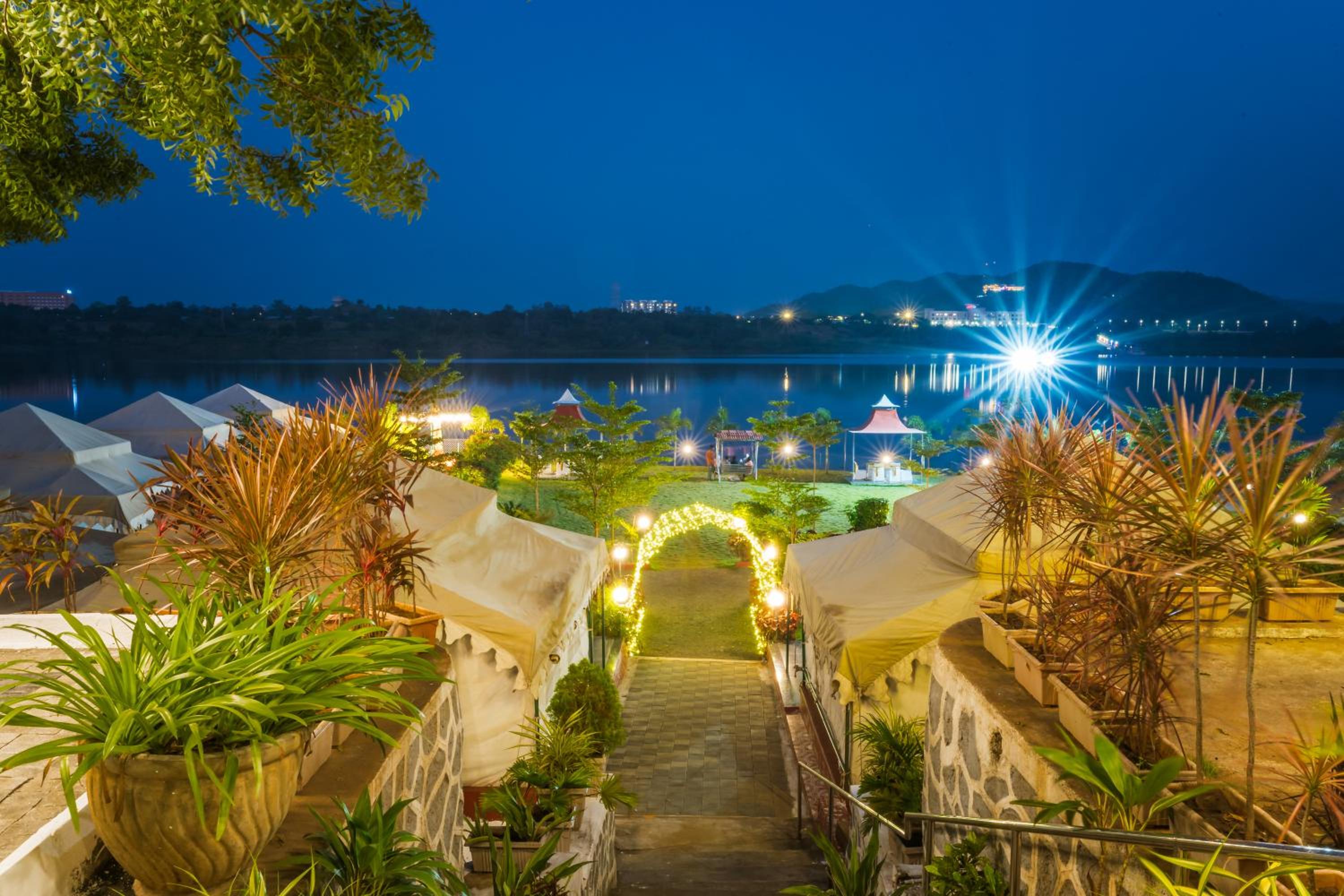 RiverView Tent Resort
