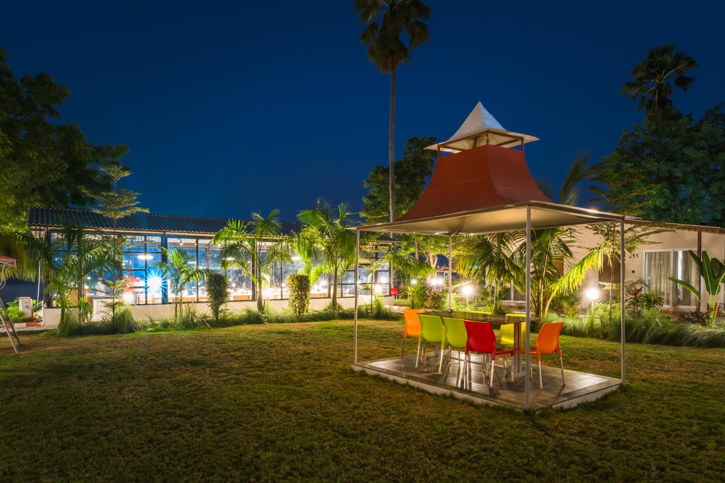 RiverView Tent Resort
