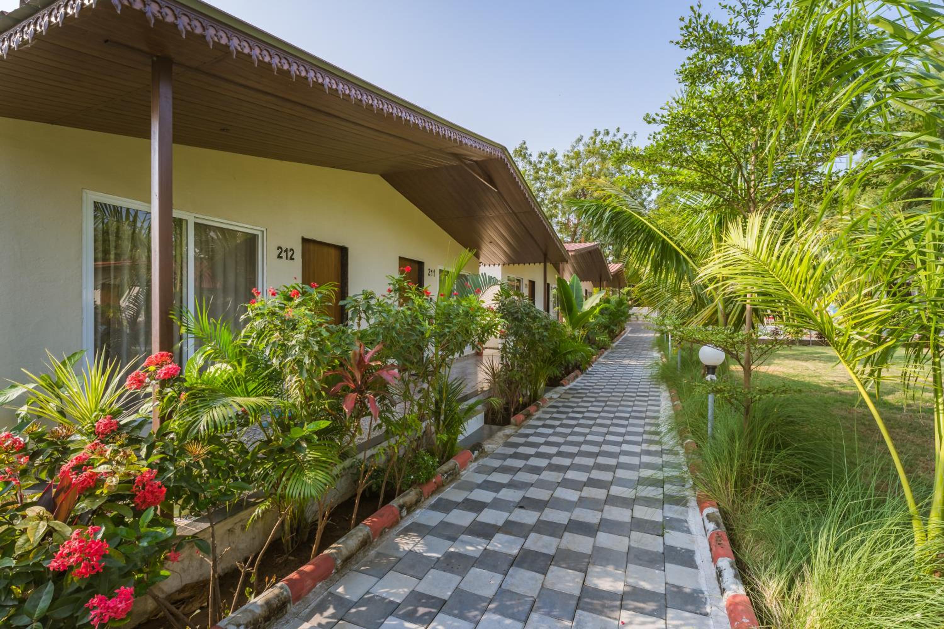 RiverView Tent Resort