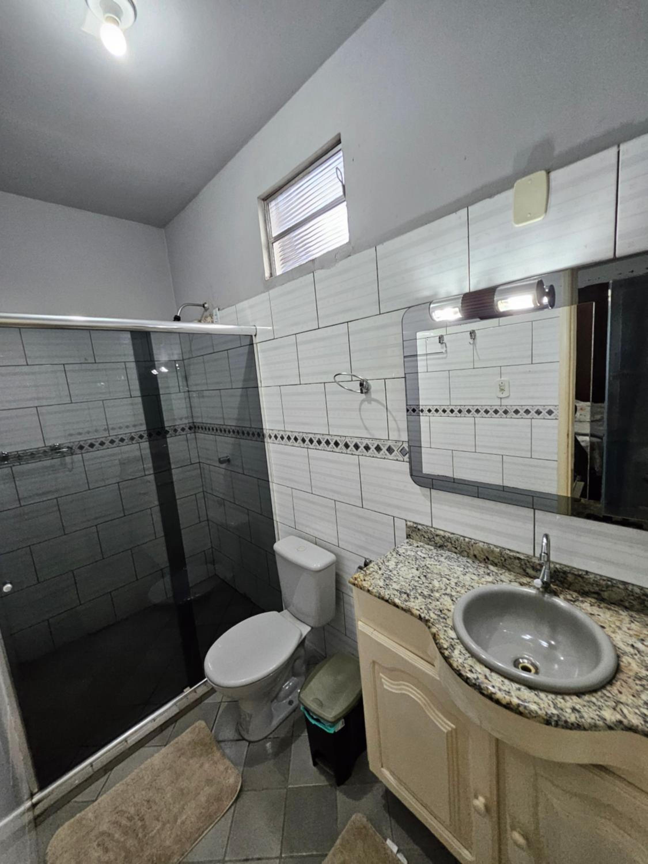Casa ampla e bem localizada