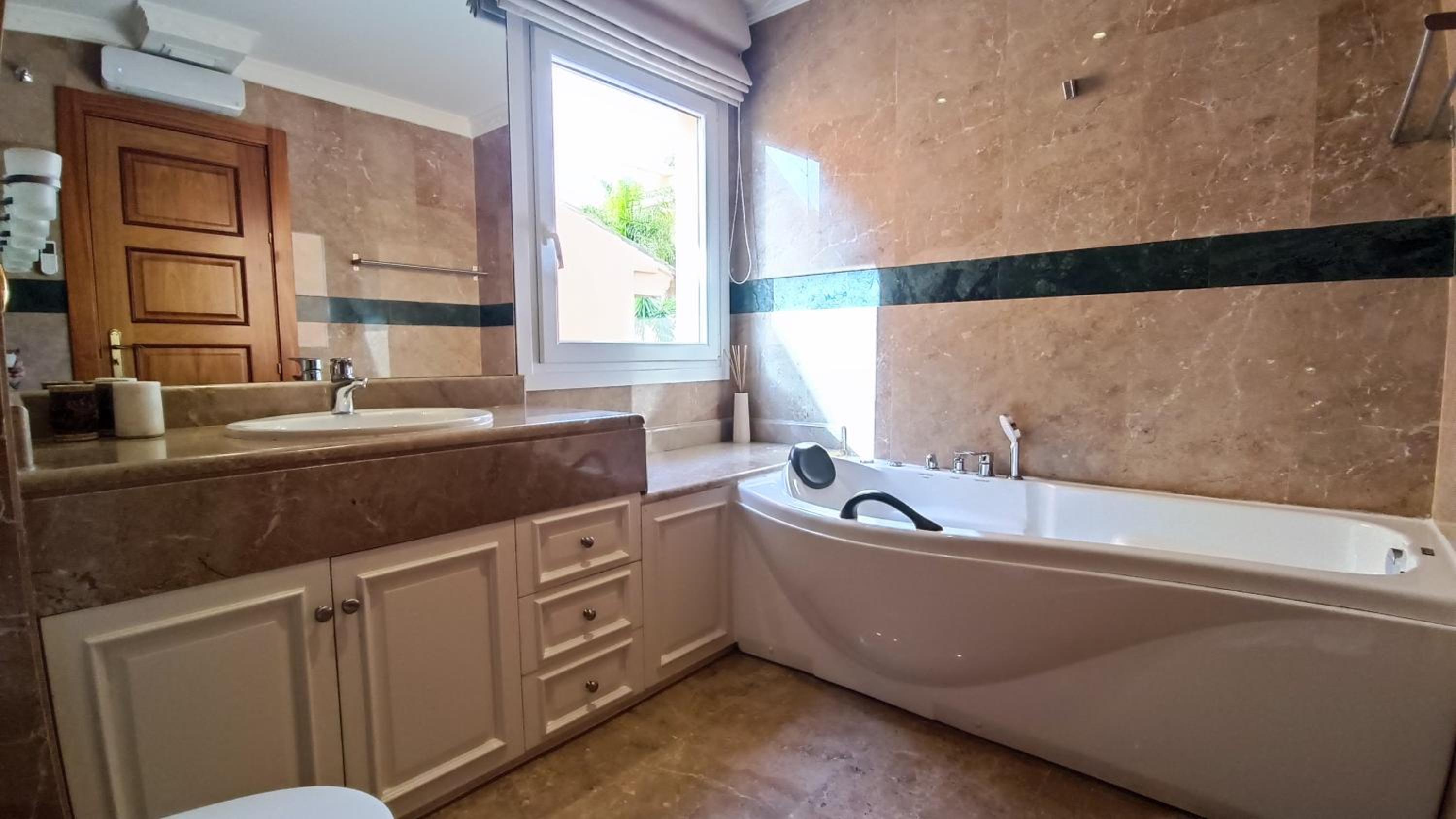 Lovely Duplex Penthouse with spectacular sea view