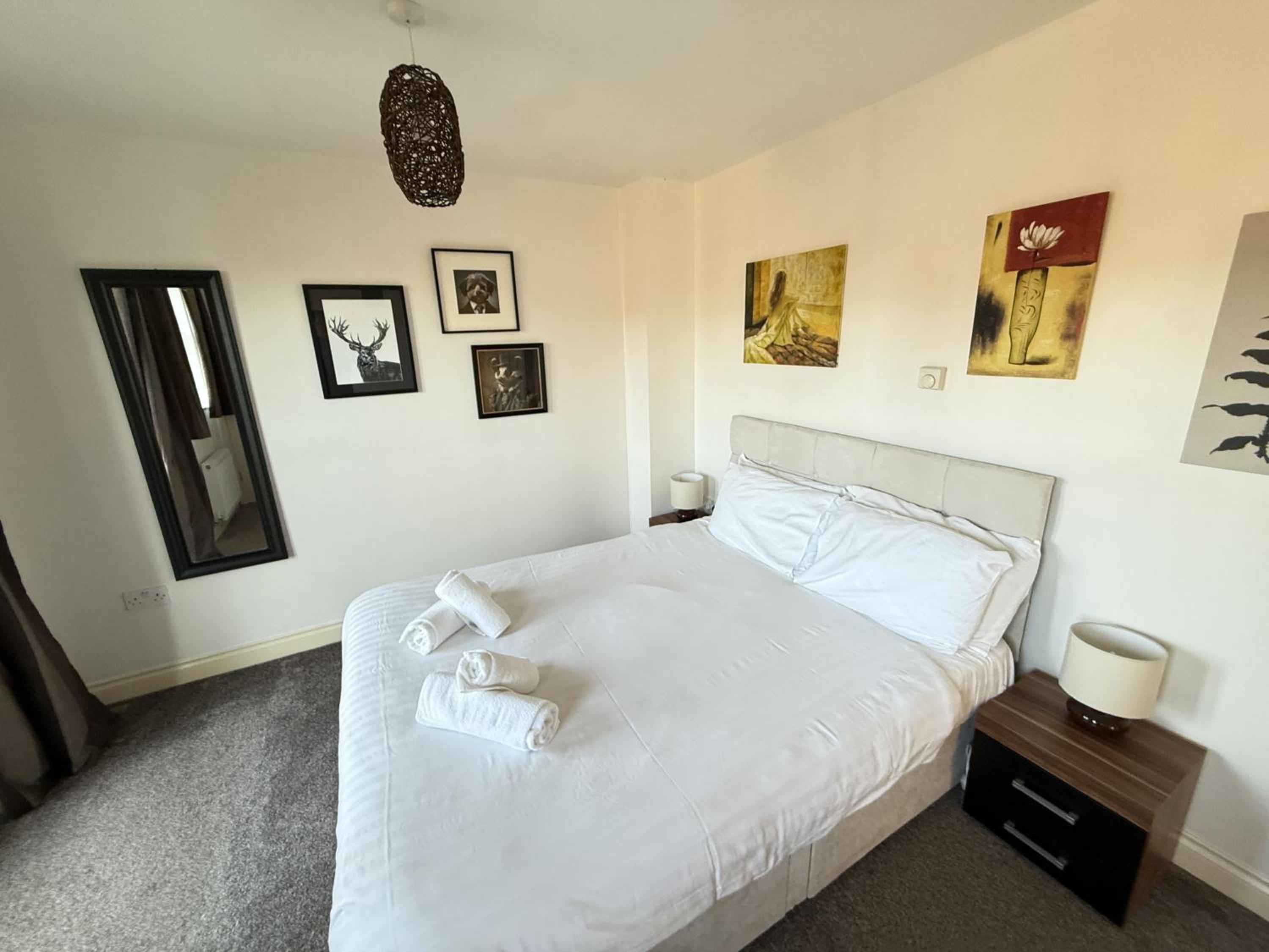 Meadowside Apartment - Part of the The Bay Filey Holiday Village with pool, gym and direct beach access, pub, restaurant, tennis and meadows walks