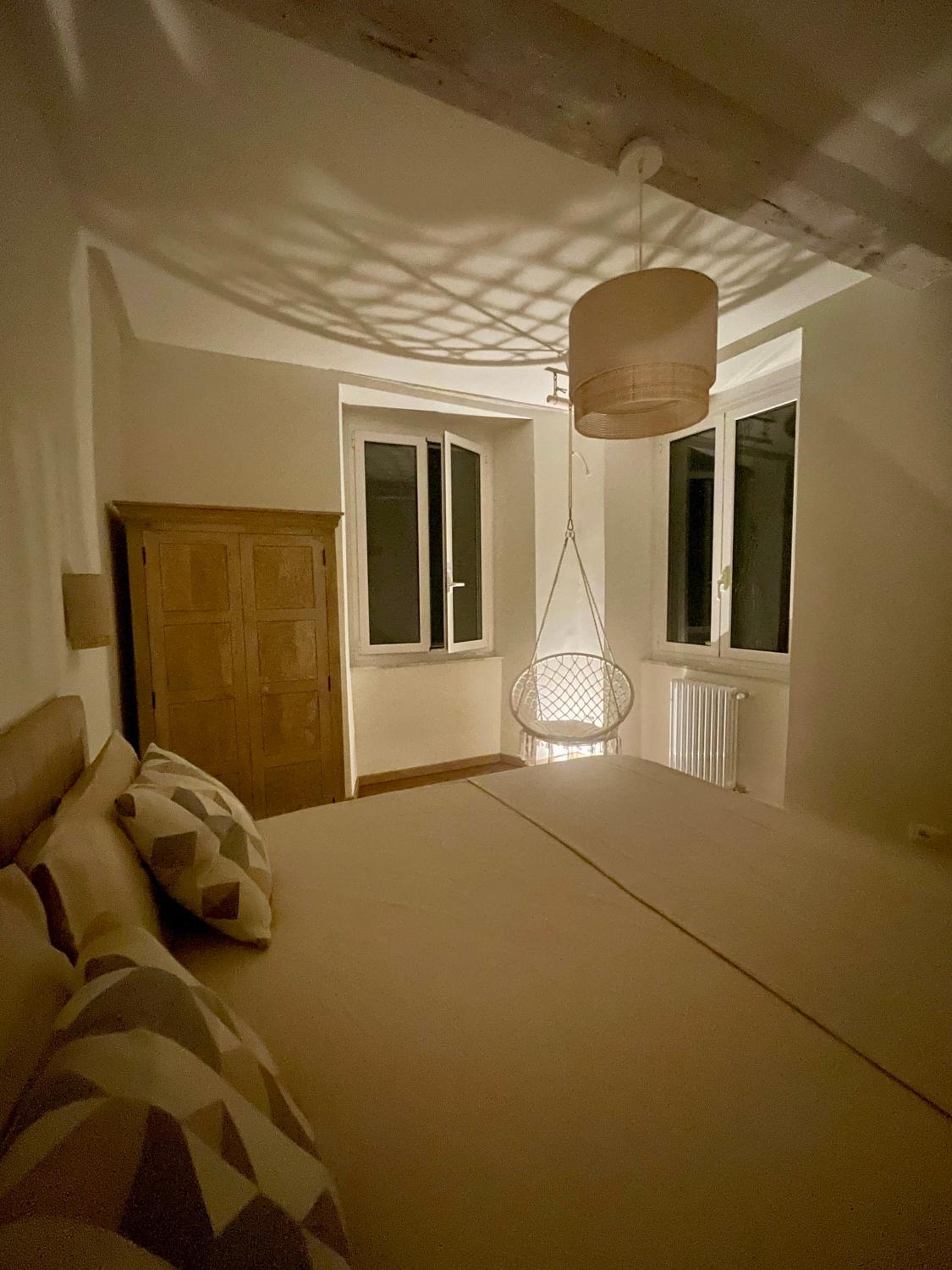 Charming Beach Flat with Seaview en Genova — hotel room