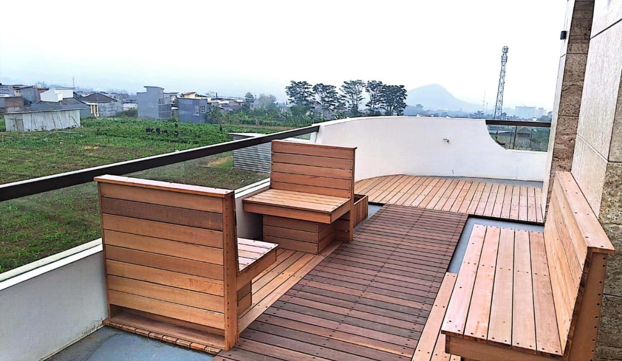 Villa Royal Alibaba view 3