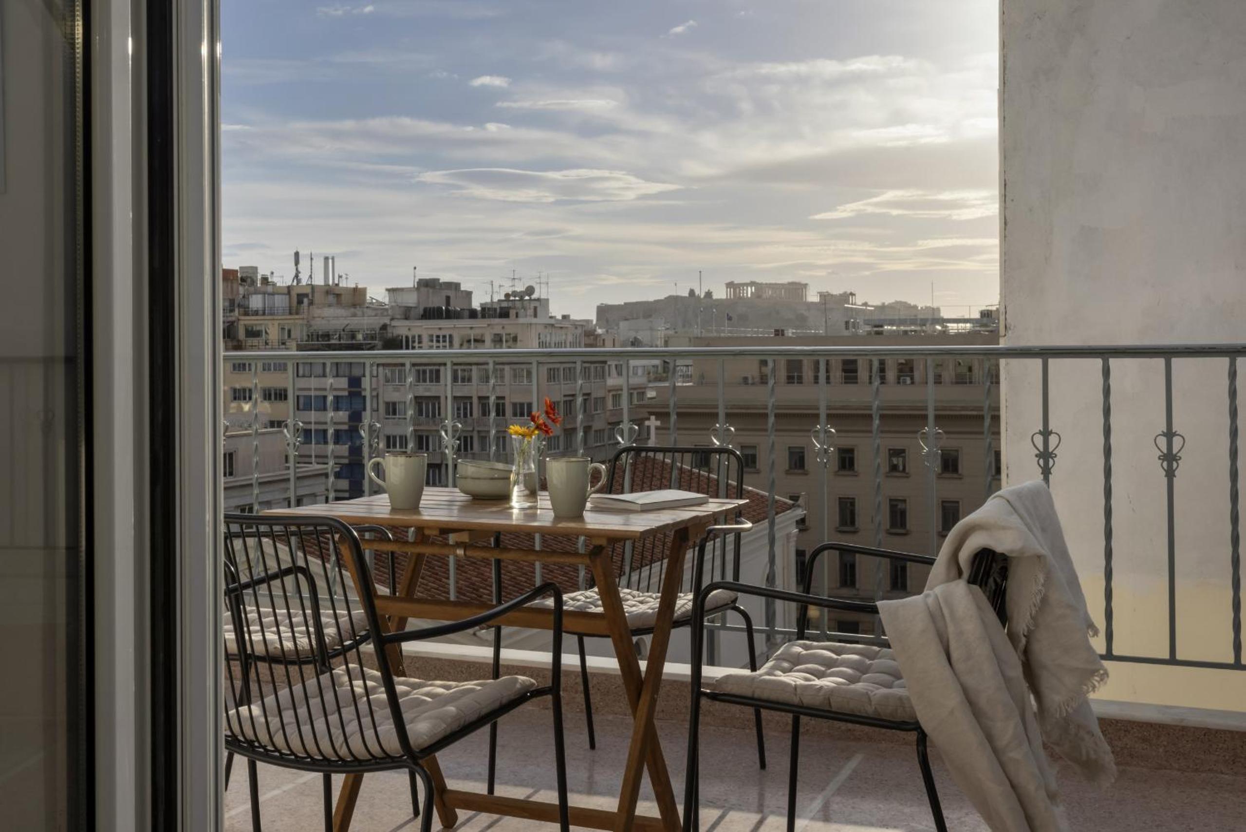 Central Athenian penthouse Acropolis