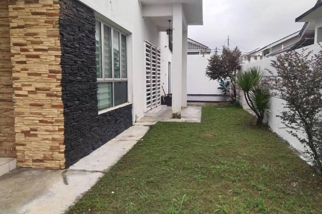 Rumah Cemara by Impian Homestay photo 5