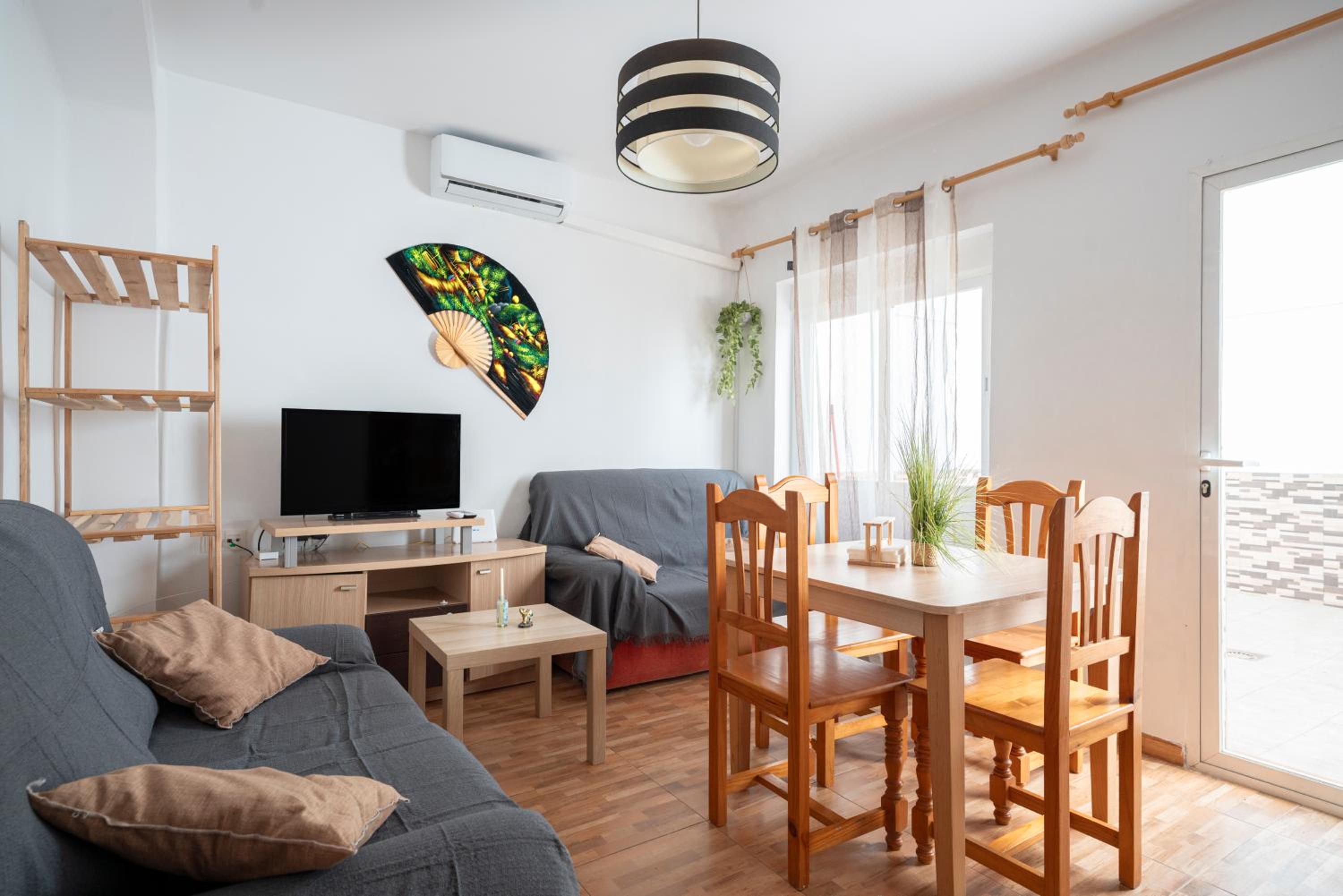 Casa Santa Herminia con BBQ y Piscina cerca hospitales y centro