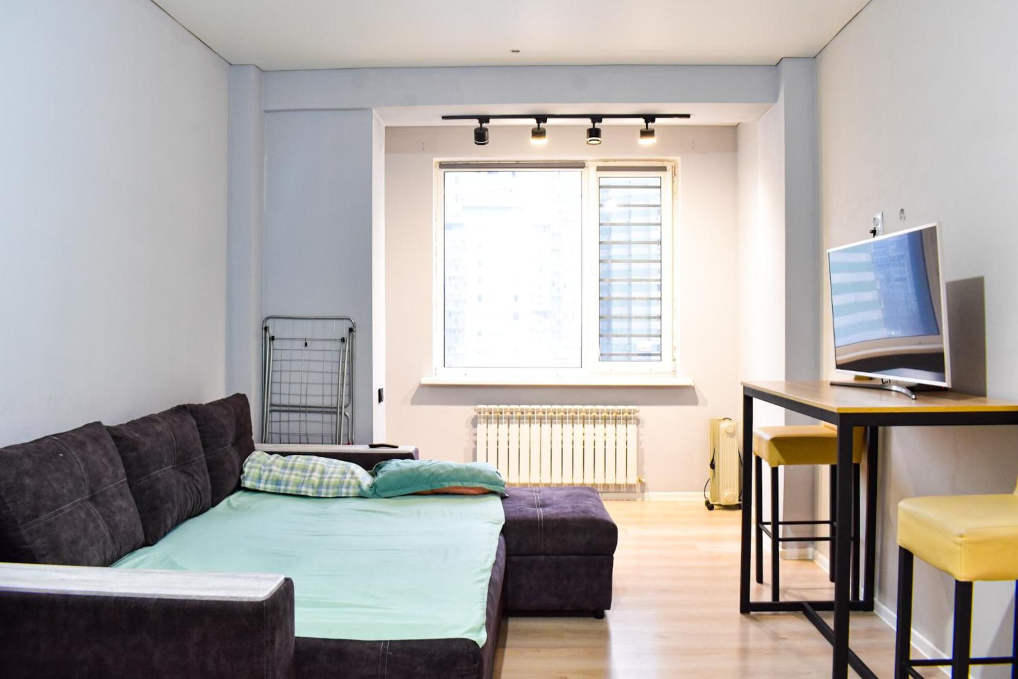 Grade Apartments