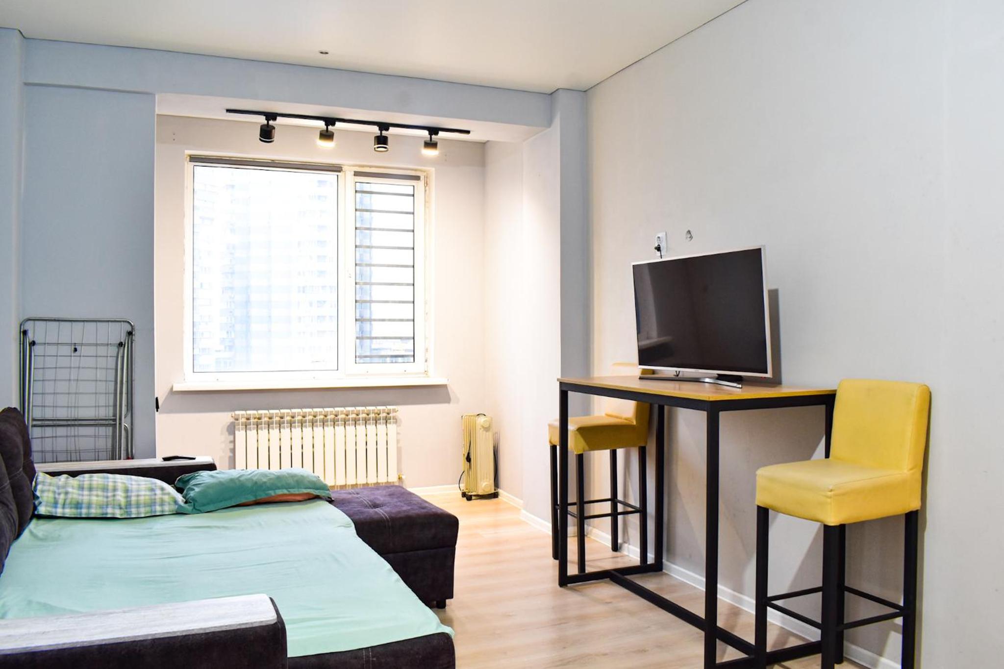 Grade Apartments