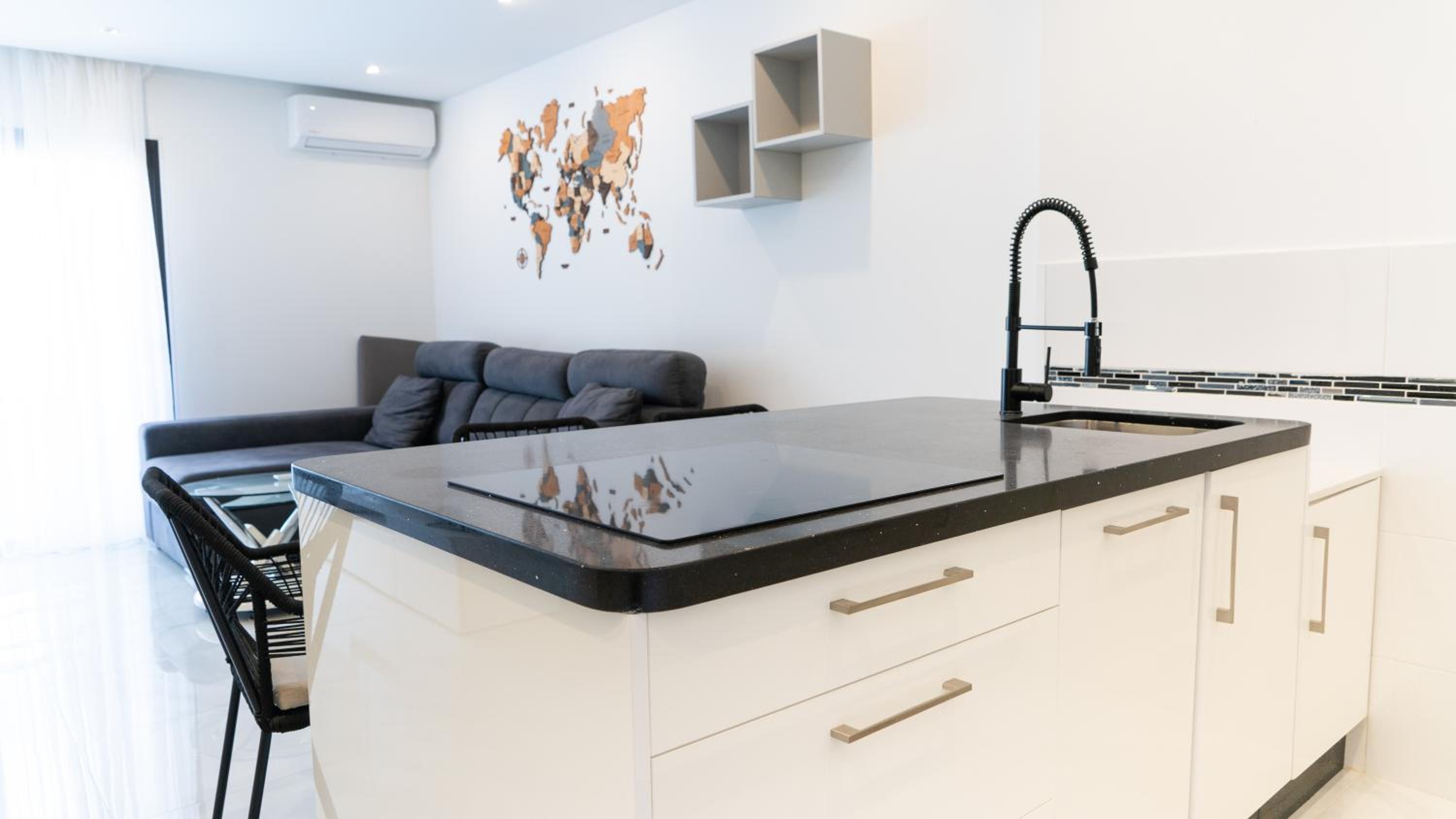 Flore Residence Penthouse