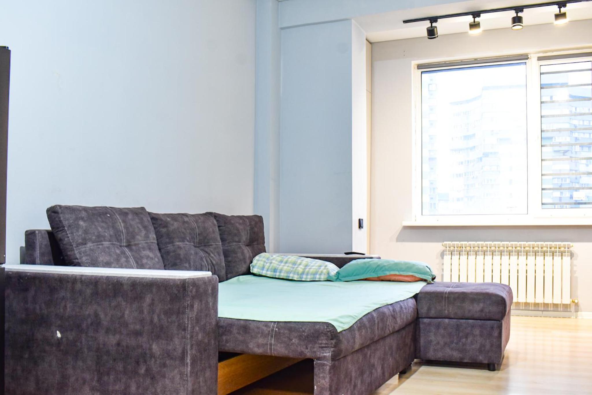 Grade Apartments