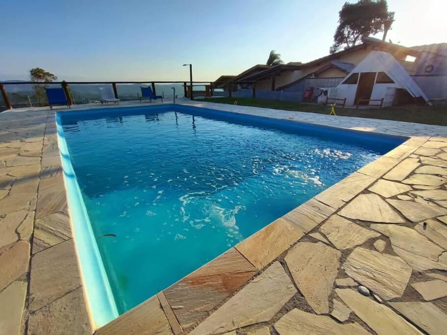 Férias com Piscina e Diversão, Reserve a Chácara Delira!